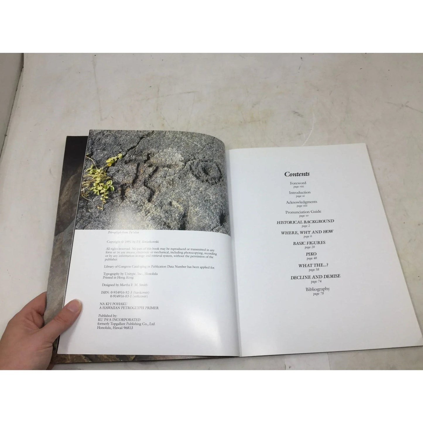 Na Ki'i Pohaku: A Hawaiian Petroglyph Primer by P.F. Kwiatkowski - A+ Stuff - Books - A+ Stuff