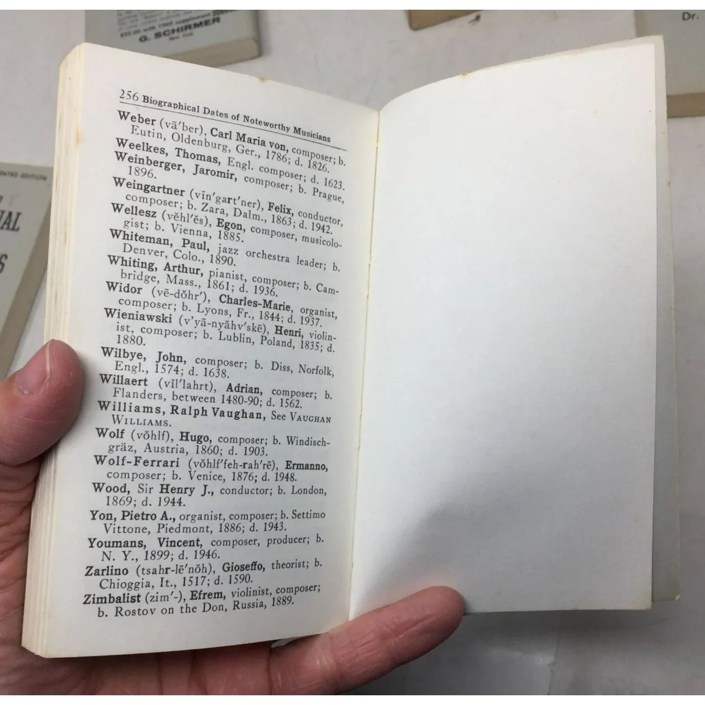 Newly Revised and Augmented Edition Pronouncing Pocket Manual of Musical Terms - A+ Stuff - Books - A+ Stuff