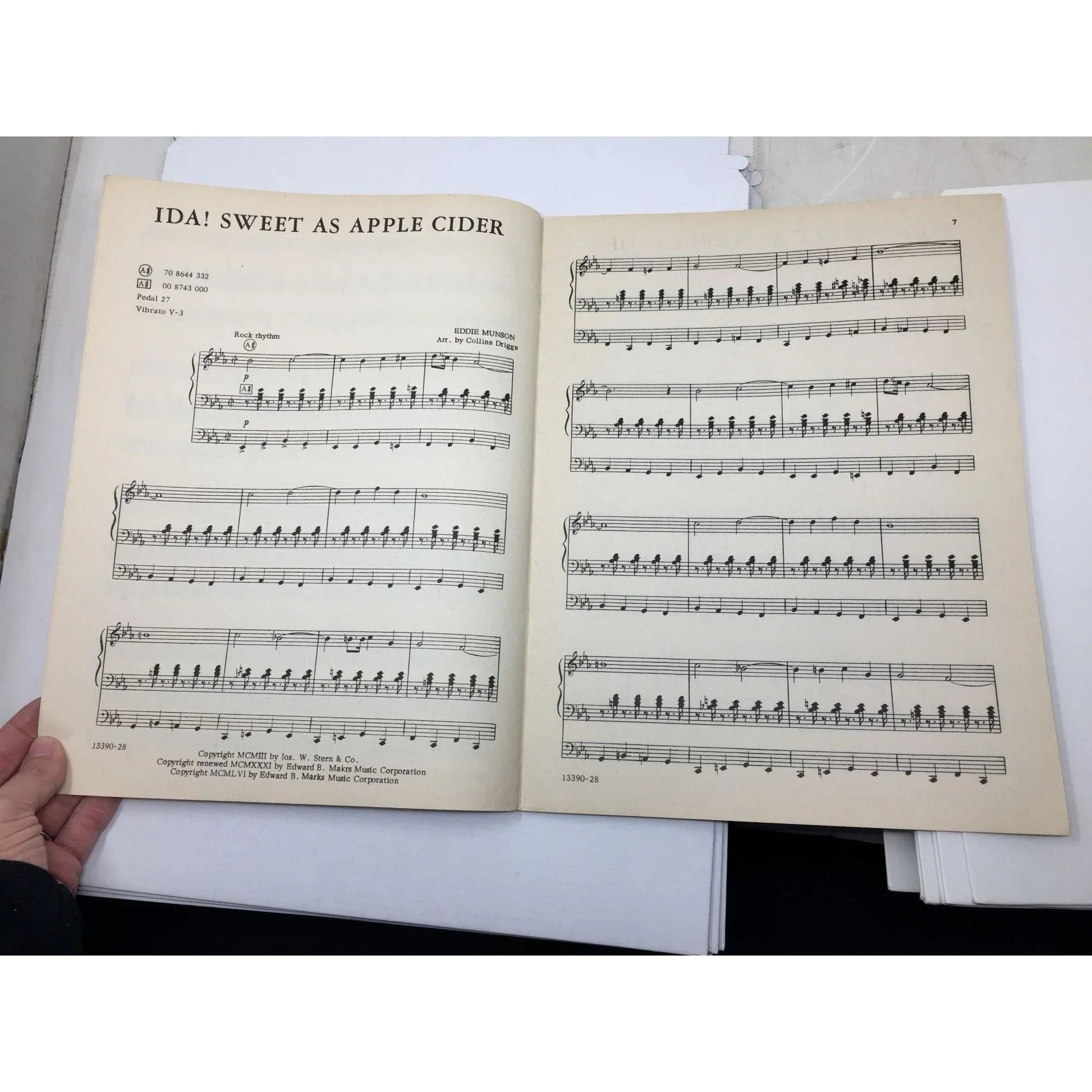 No. 1 - Radio City Album of Hammond Organ Solos - A+ Stuff - SHEET MUSIC - A+ Stuff