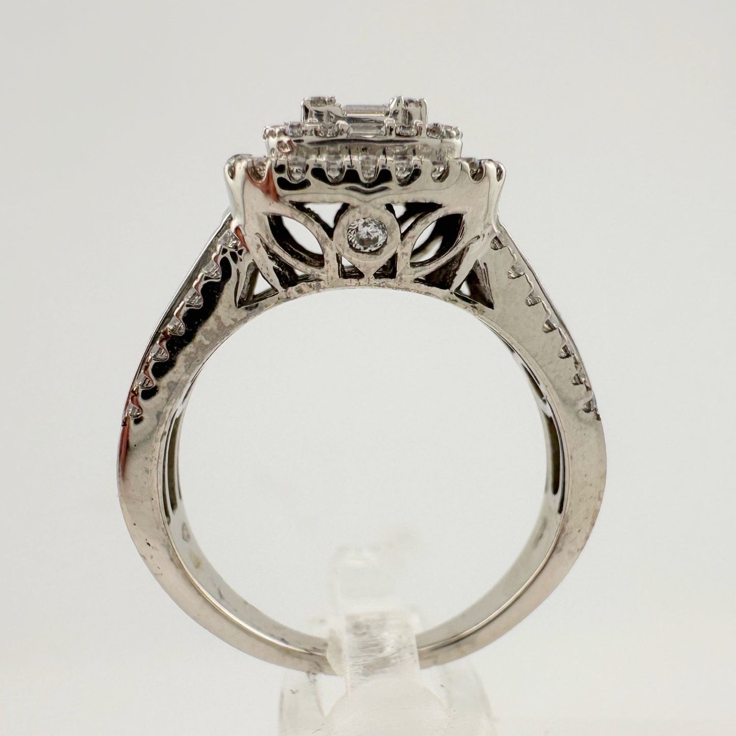 Elegant 2 Carat Lab Created White Topaz Ring Size 7