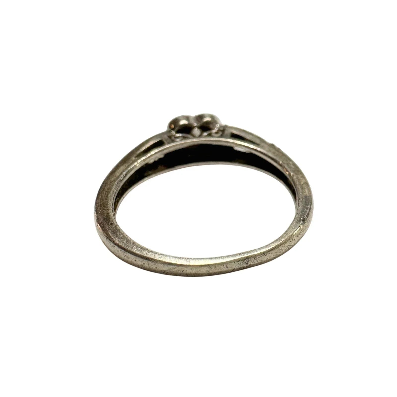 Pretty Sterling Silver Heart Ring with White Gemstones Size 8 - Unbranded - Ring - A+ Stuff