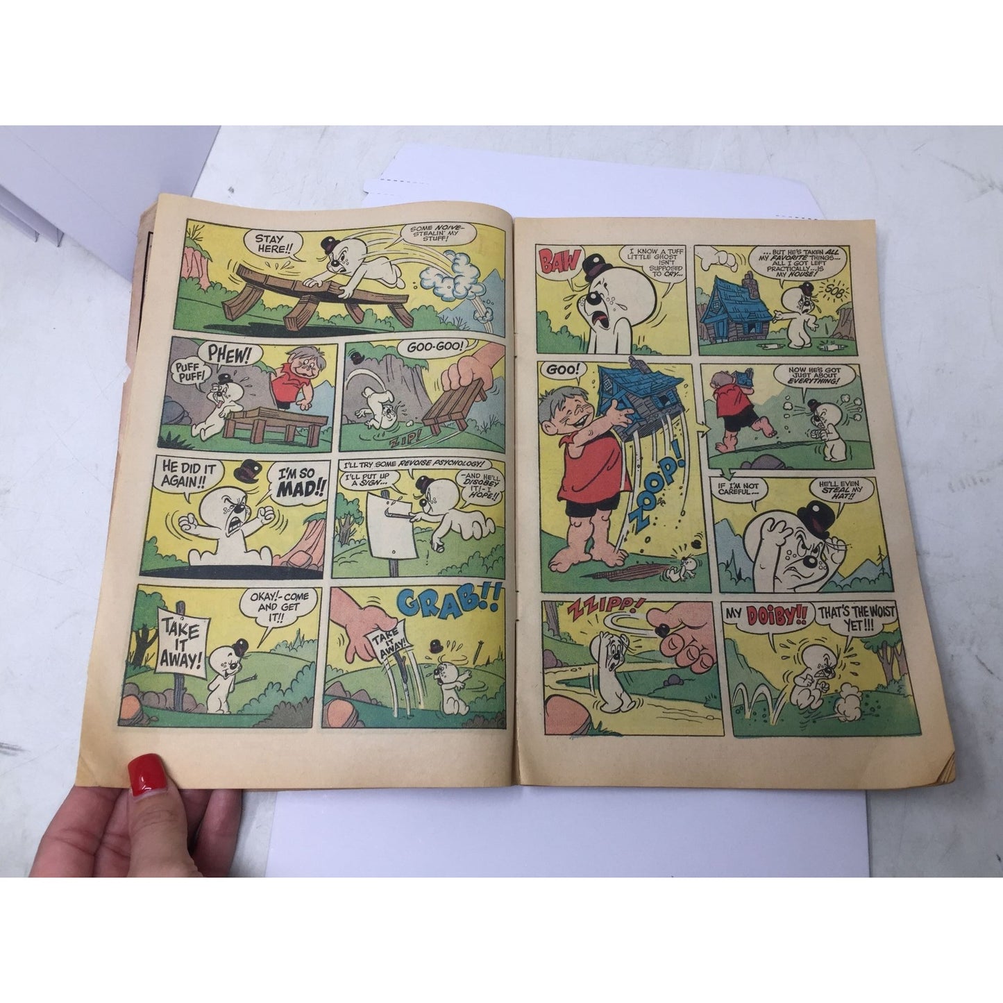 ''The Tuff Little Ghost Spooky'' No. 106 Vintage Comic Book