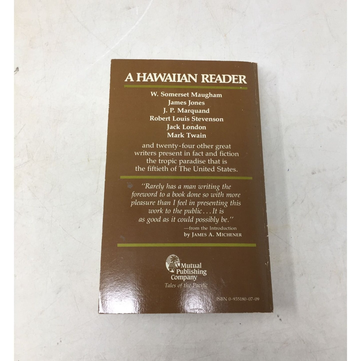 paperback copy of the book A Hawaiian Reader unbranded  A+ Stuff