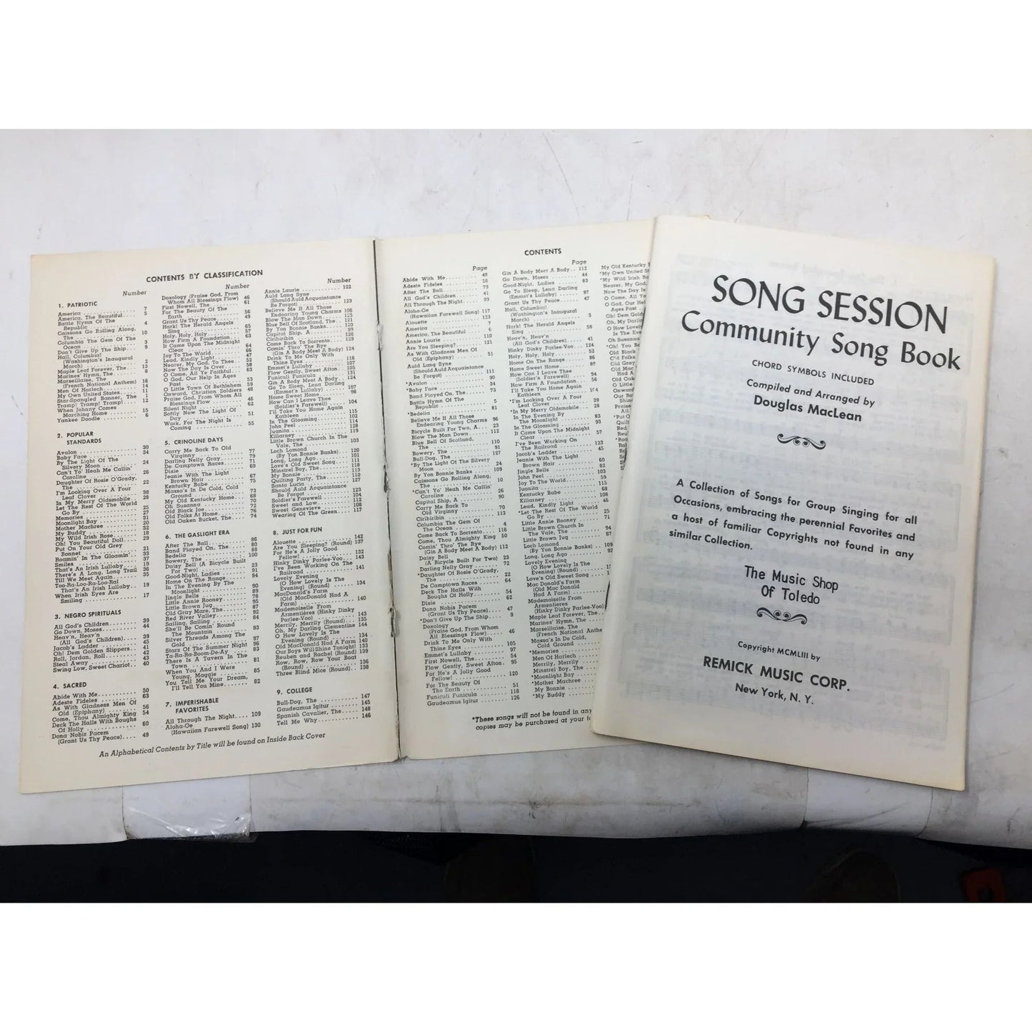 Song Session Community Song book Chord Symbols included - A+ Stuff - Books - A+ Stuff