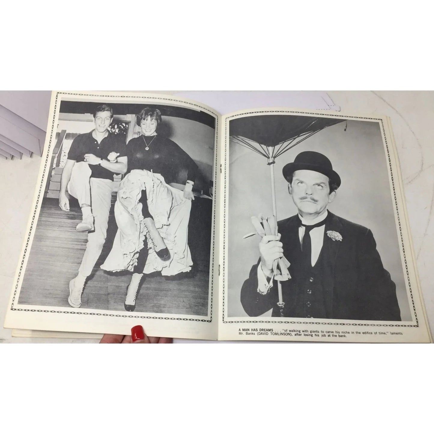 ''Songs from Walt Disney's Mary Poppins'' Souvenir Song Album - A+ Stuff - books - A+ Stuff