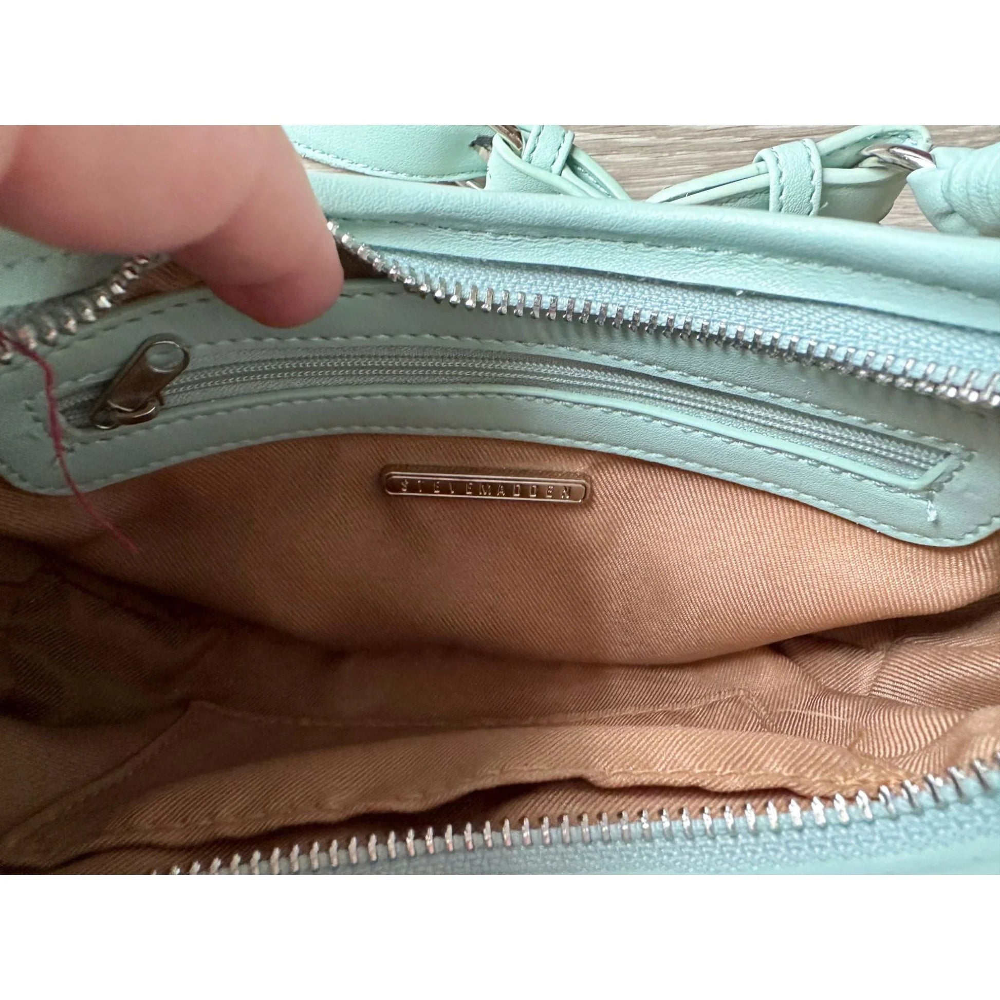Steve Madden Bdaryll Crossbody / Shoulder bag - Frest Mint  with Round Tag Pouch NWT - A+ Stuff