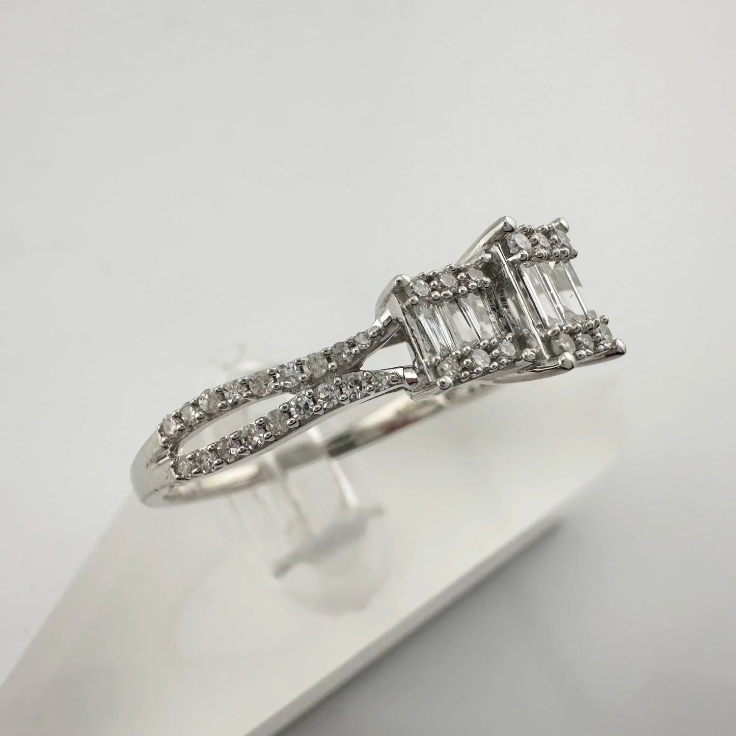 Stunning 1/2 Carat VS Lab Diamond Ring with Digital Appraisal Size 10 - A+ Stuff