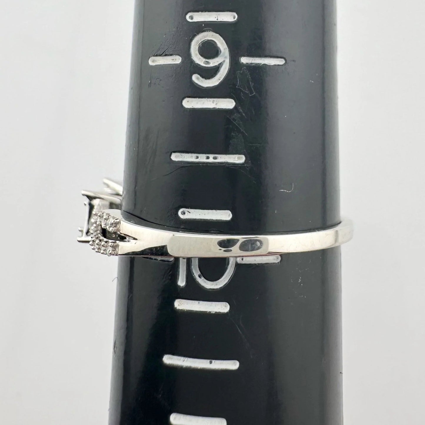 Stunning 1/2 Carat VS Lab Diamond Ring with Digital Appraisal Size 10 - A+ Stuff