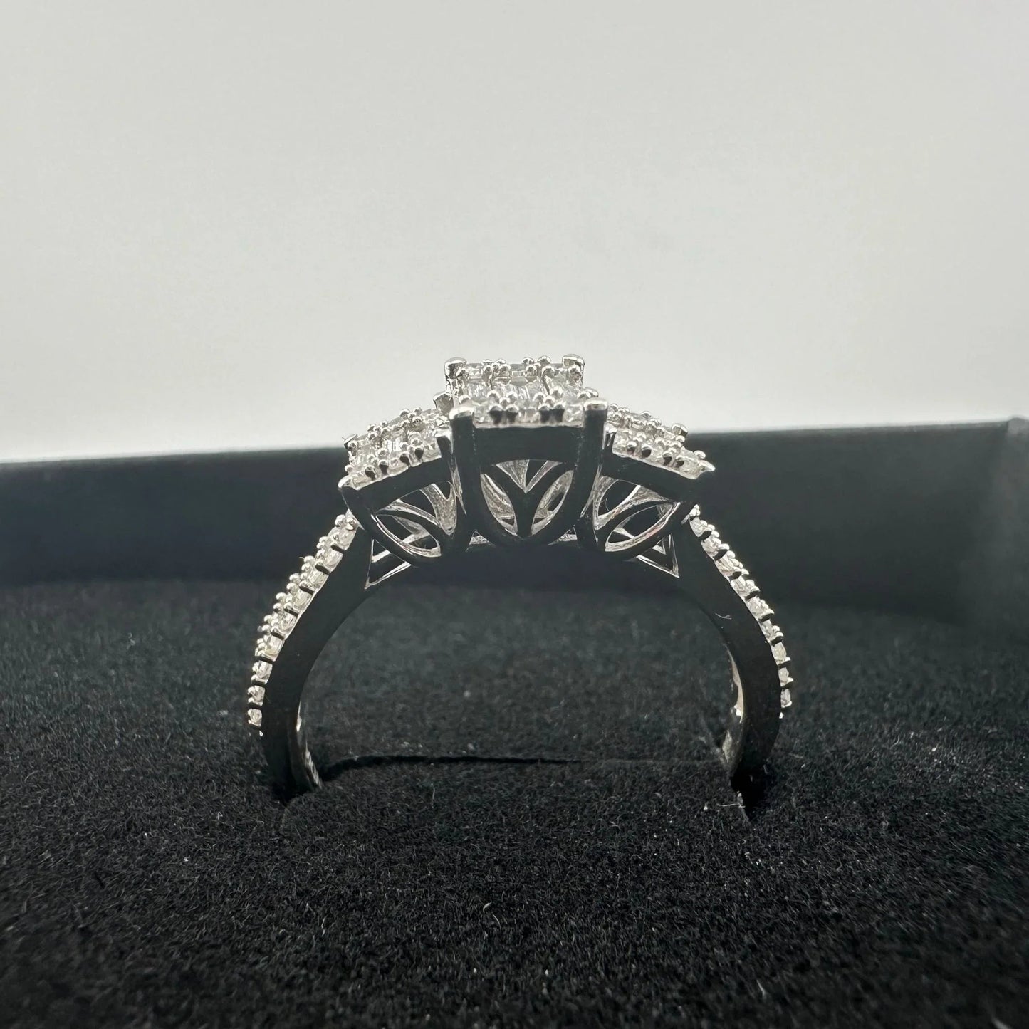 Stunning 1/2 Carat VS Lab Diamond Ring with Digital Appraisal Size 10 - A+ Stuff