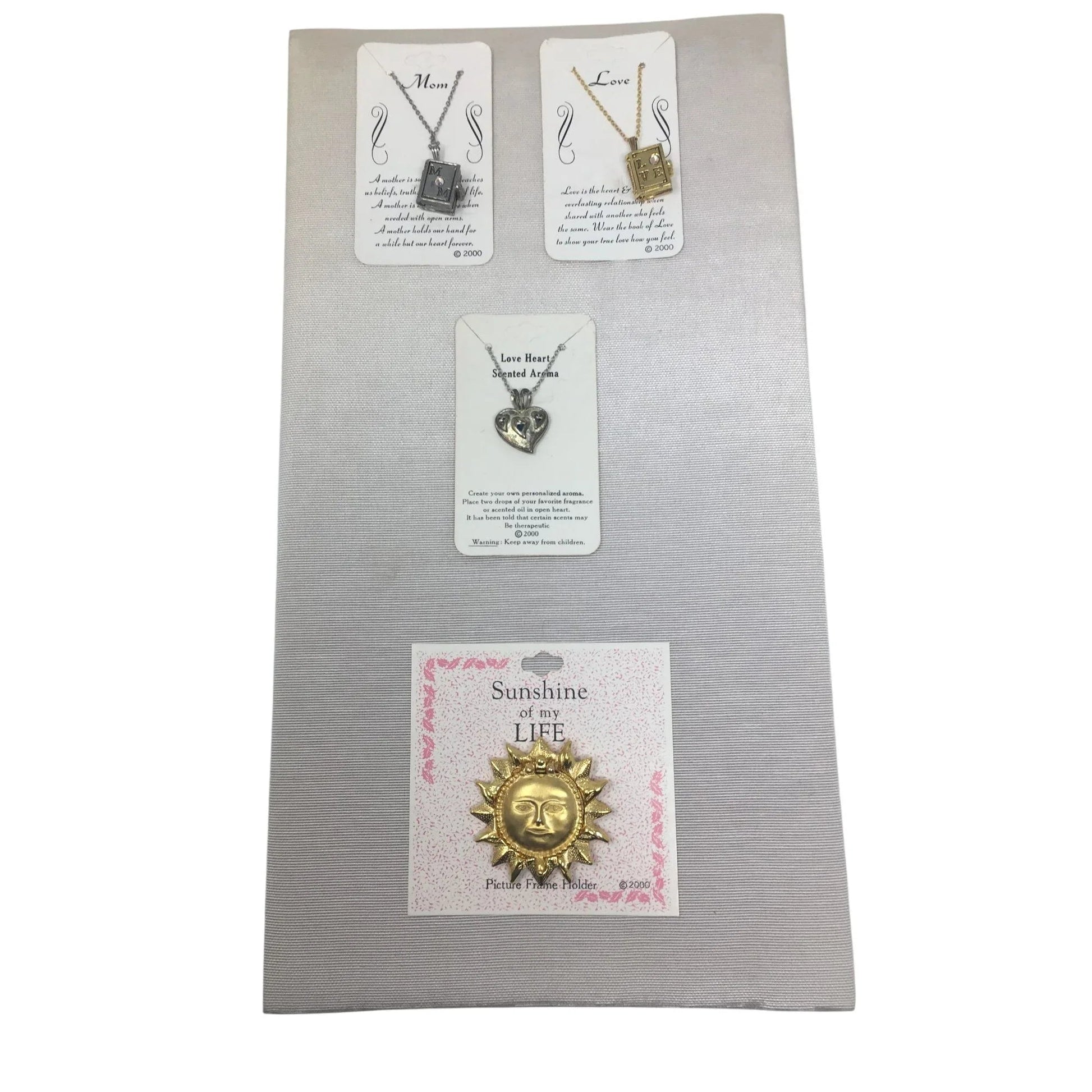 Sunshine of my life Picture Frame Holder & 3 Necklaces (Love heart, Love, Mom) - A+ Stuff - Jewelry Set - A+ Stuff