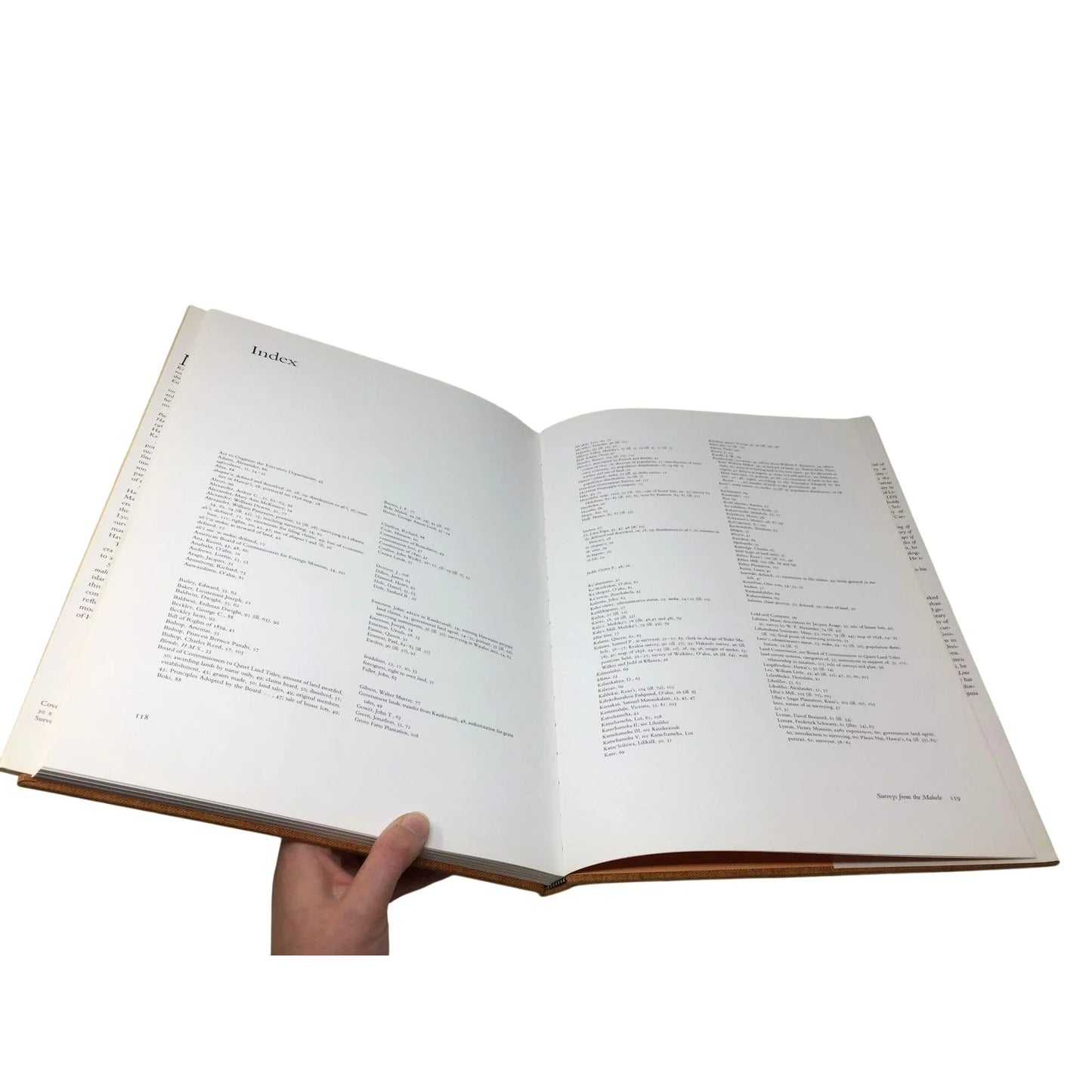 Surveying the Mahele: Mapping the Hawaiian Land Revolution by Riley M. Moffat and Gary L. Fitzpatrick. - unbranded - Vintage Books - A+ Stuff