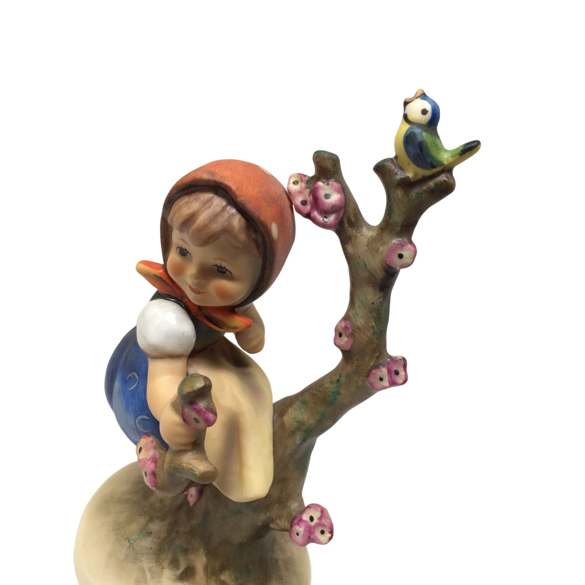 Vintage M.I. Hummel "Apple Tree Girl" Figurine A+ Stuff  A+ Stuff