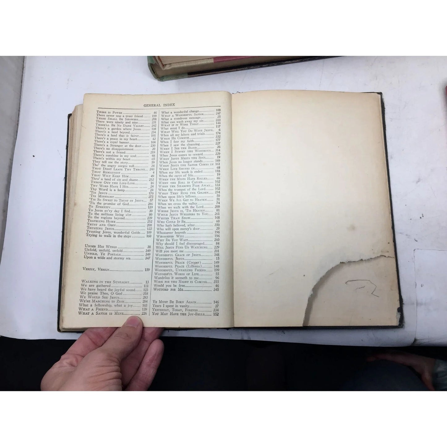 Tabernacle Hymns 3 For the Church and Sunday School Vintage Book - A+ Stuff - Books - A+ Stuff