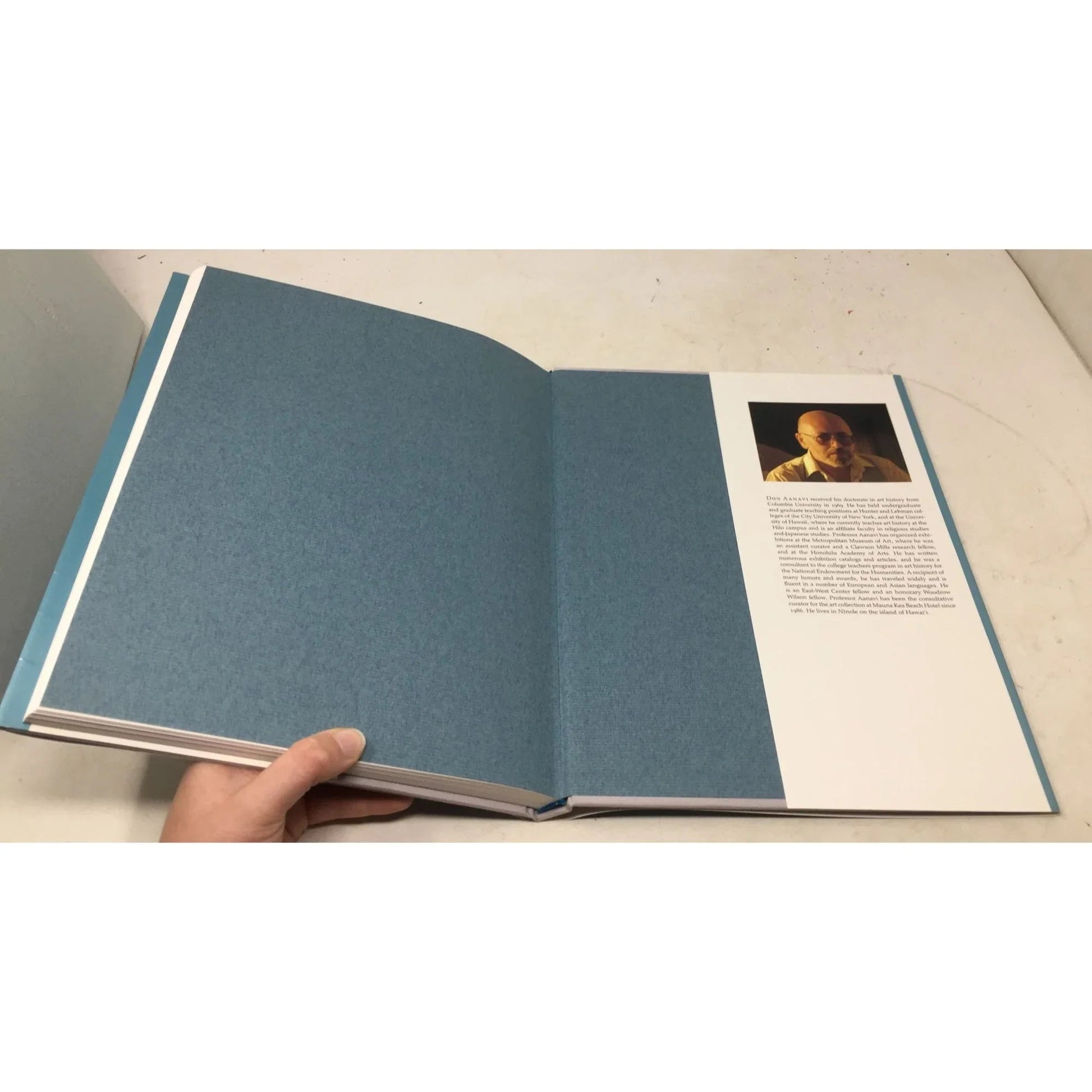 The Art of Mauna Kea by Don Aanavi. - unbranded - Vintage Books - A+ Stuff