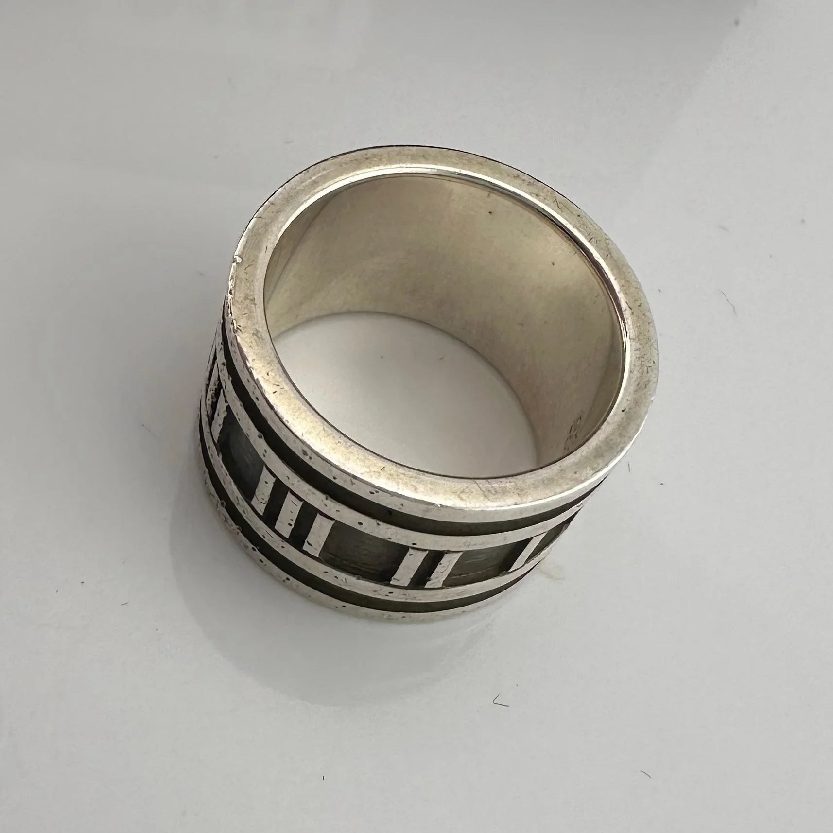 Tiffany and Co Thick Band Atlas Ring - Sterling Silver Size 5 - Tiffany & Co - Ring - A+ Stuff