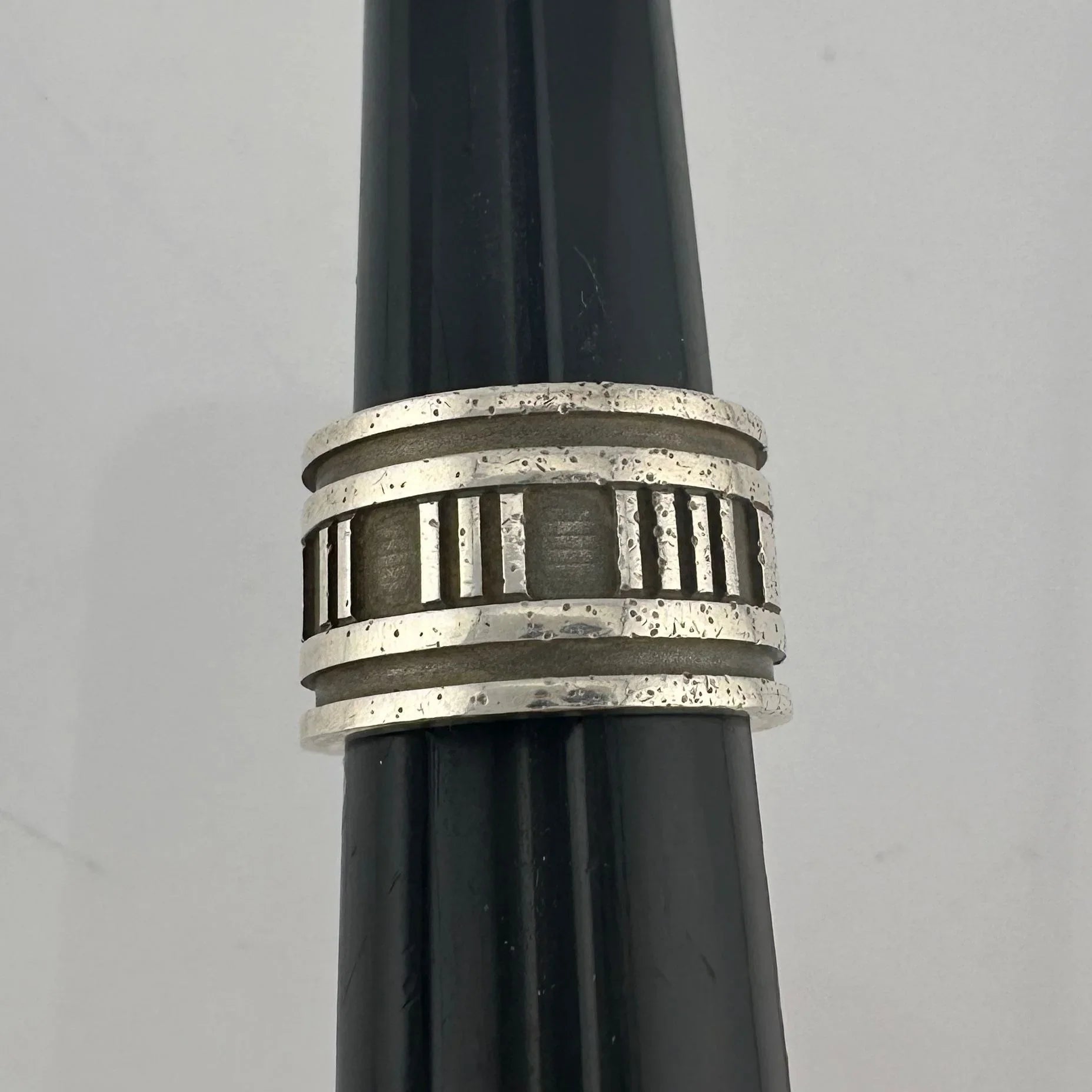 Tiffany and Co Thick Band Atlas Ring - Sterling Silver Size 5 - Tiffany & Co - Ring - A+ Stuff