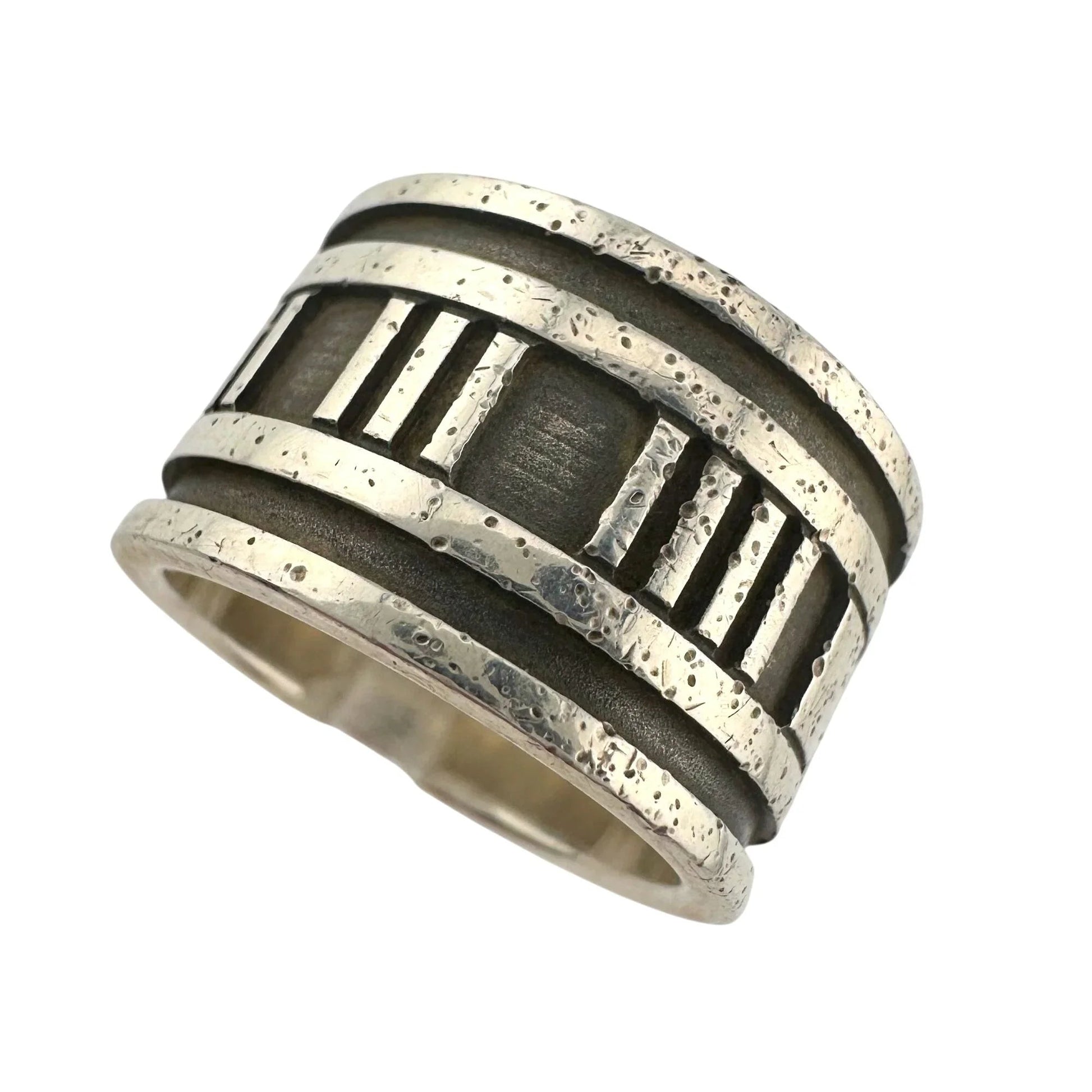 Tiffany and Co Thick Band Atlas Ring - Sterling Silver Size 5 - Tiffany & Co - Ring - A+ Stuff