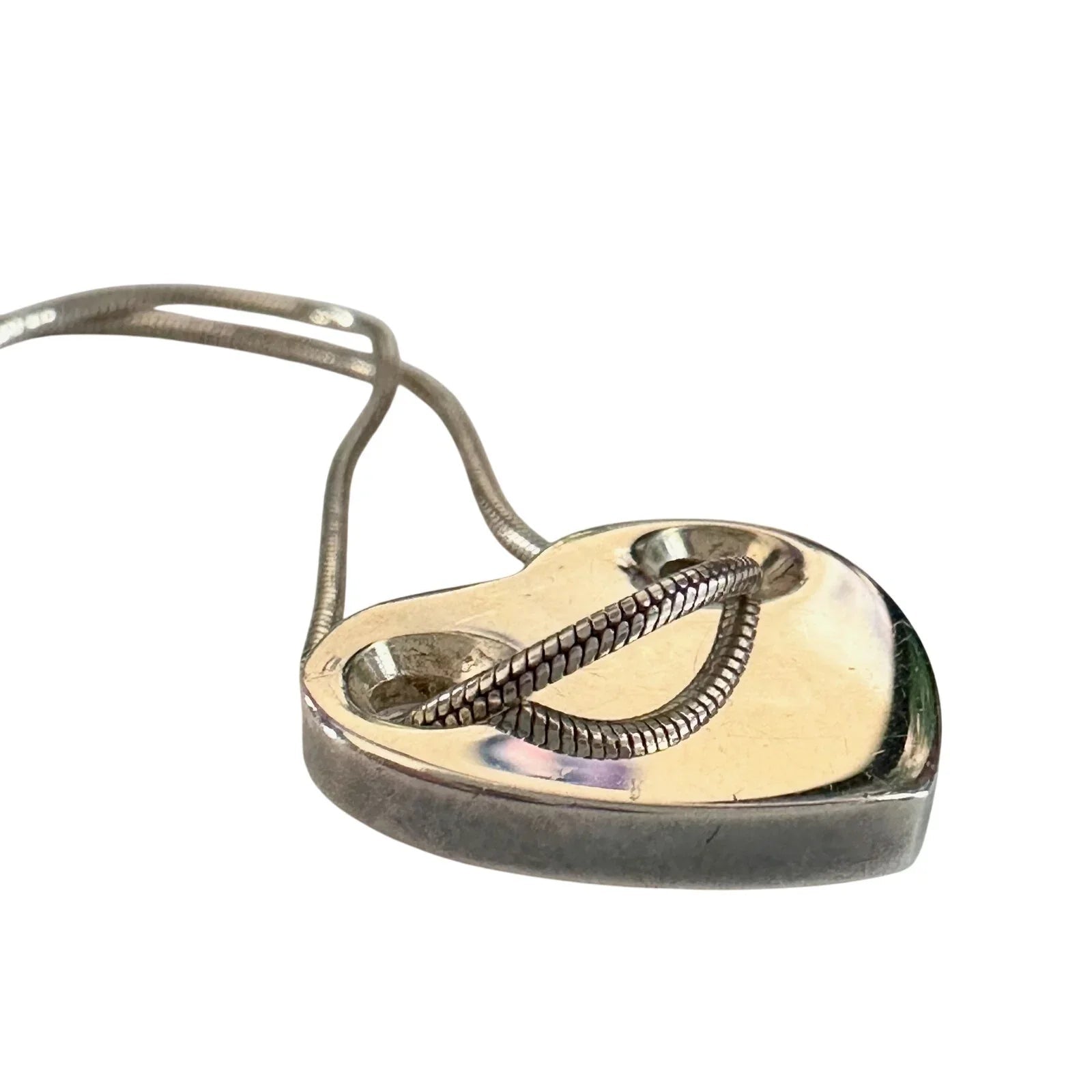 Tiffany and Co Threaded Heart Necklace - Tiffany & Co. - Necklace with pendant - A+ Stuff