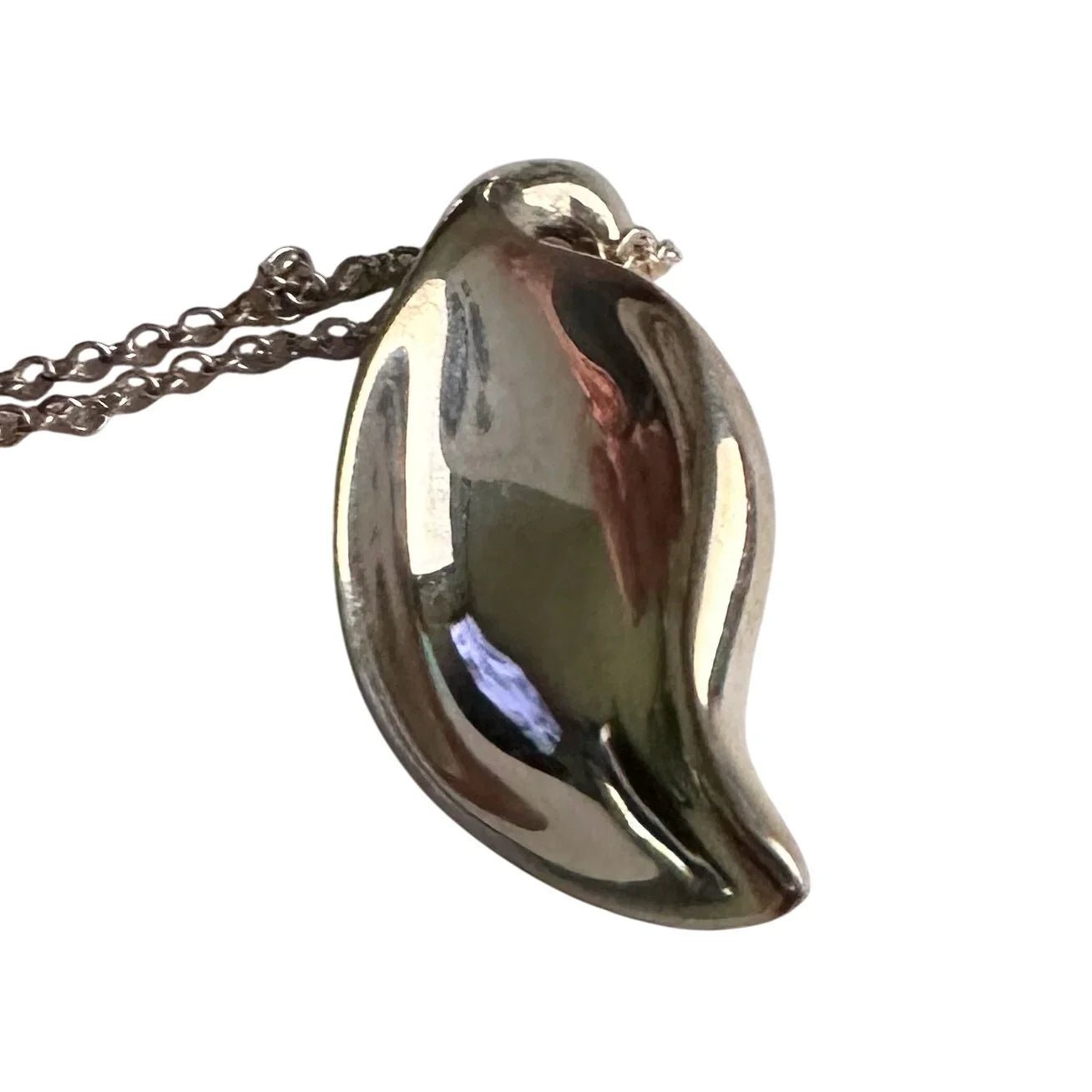 Tiffany & Co Leaf Necklace 16" Chain - Tiffany & Co. - A+ Stuff