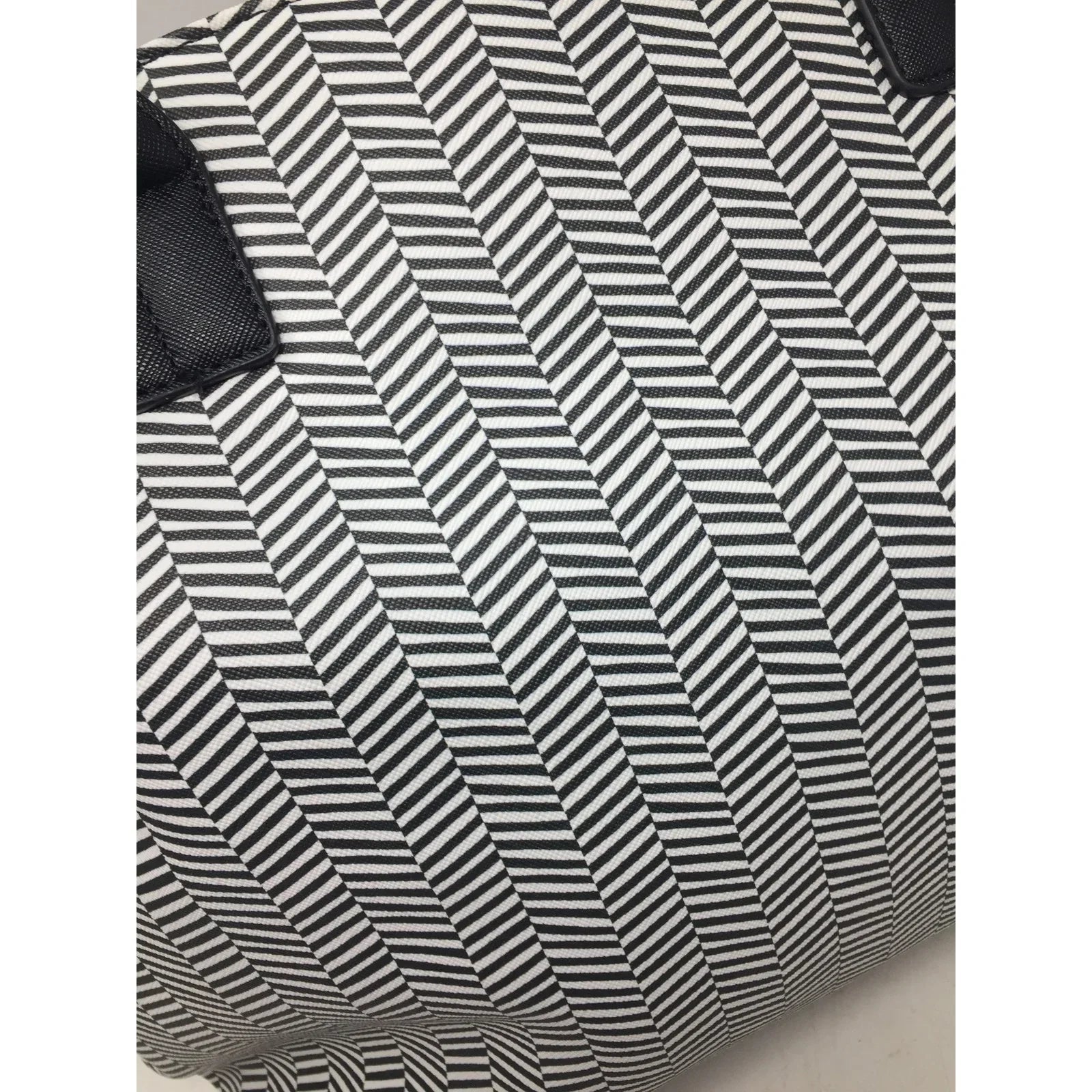 Trina Turk Optical Illusion Black & White Chevron 2 Way Tote NWT - Trina Trina Turk - tote bag - A+ Stuff