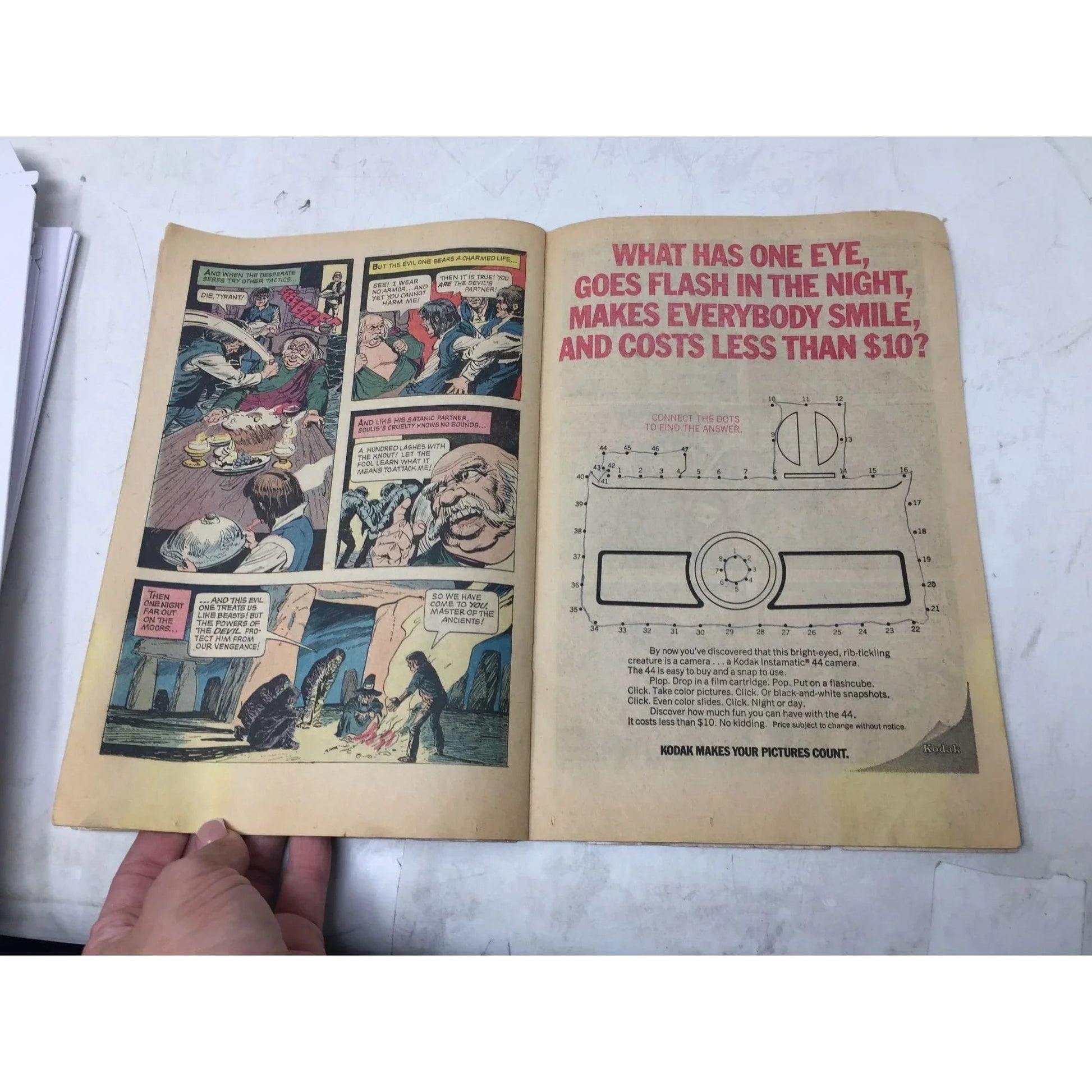 ''True Ghost Stories Ripley's Believe it or Not'' Vintage 1971 Comic Book - Ripley international limited - comic book - A+ Stuff