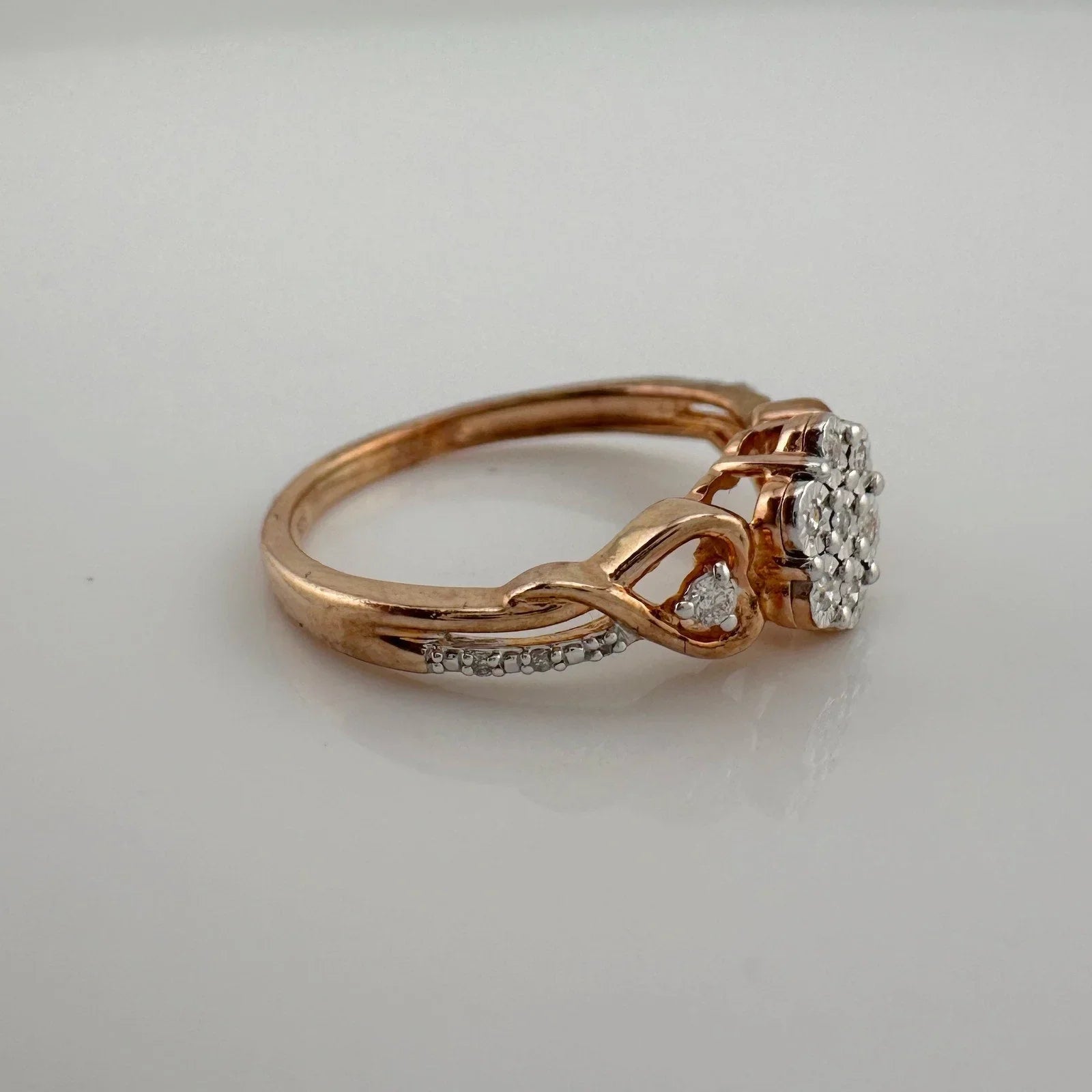 Two Tone Diamond Cluster Ring with Hearts on sides - size 7 - Unbranded - Diamond Ring - A+ Stuff
