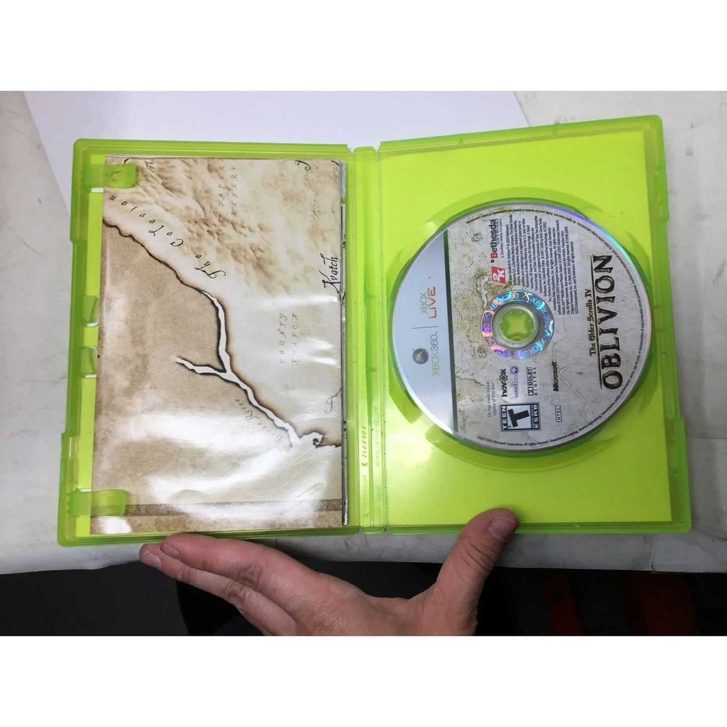 Two XBOX 360 Games - Oblivion and Diablo - A+ Stuff - Games - A+ Stuff
