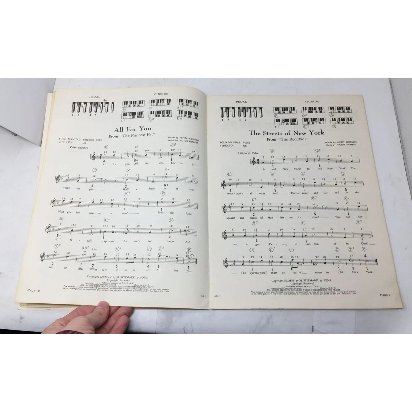 Victor Herbert for the Silvertone Electronic organ Song Book - A+ Stuff - SHEET MUSIC - A+ Stuff