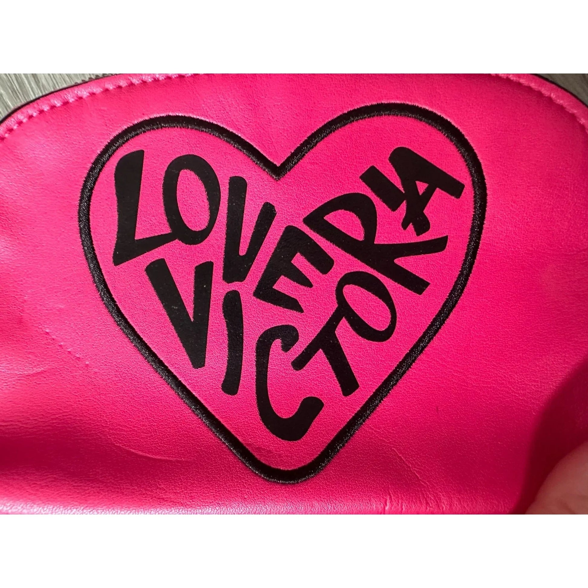 Victoria's Secret ''Love Victoria'' Hot Pink Zippered Makeup Bag - A+ Stuff