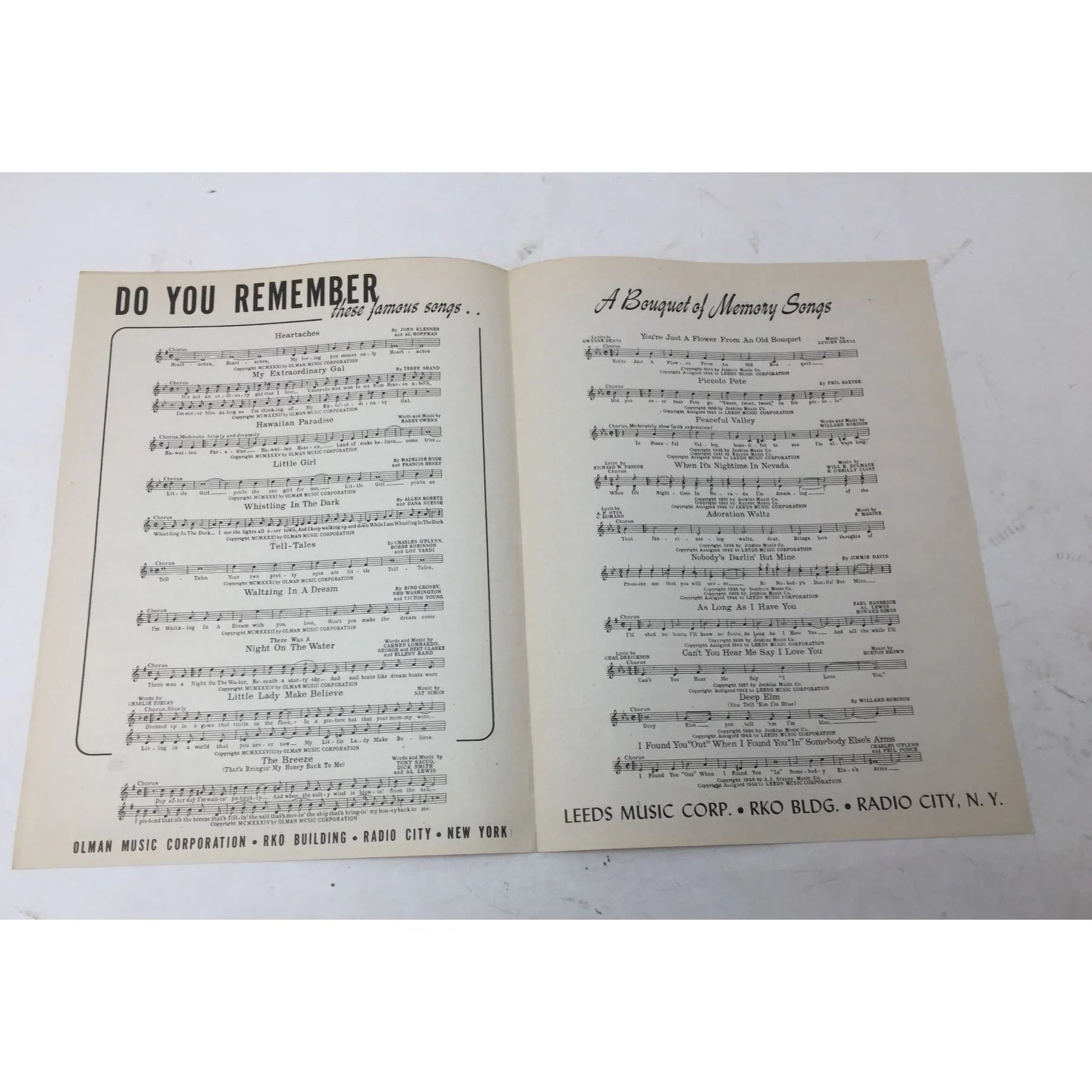 Vintage 1942 Sheet Music Book - ''Keep Smilin', Keep Laughin', Be Happy'' - A+ Stuff - SHEET MUSIC - A+ Stuff