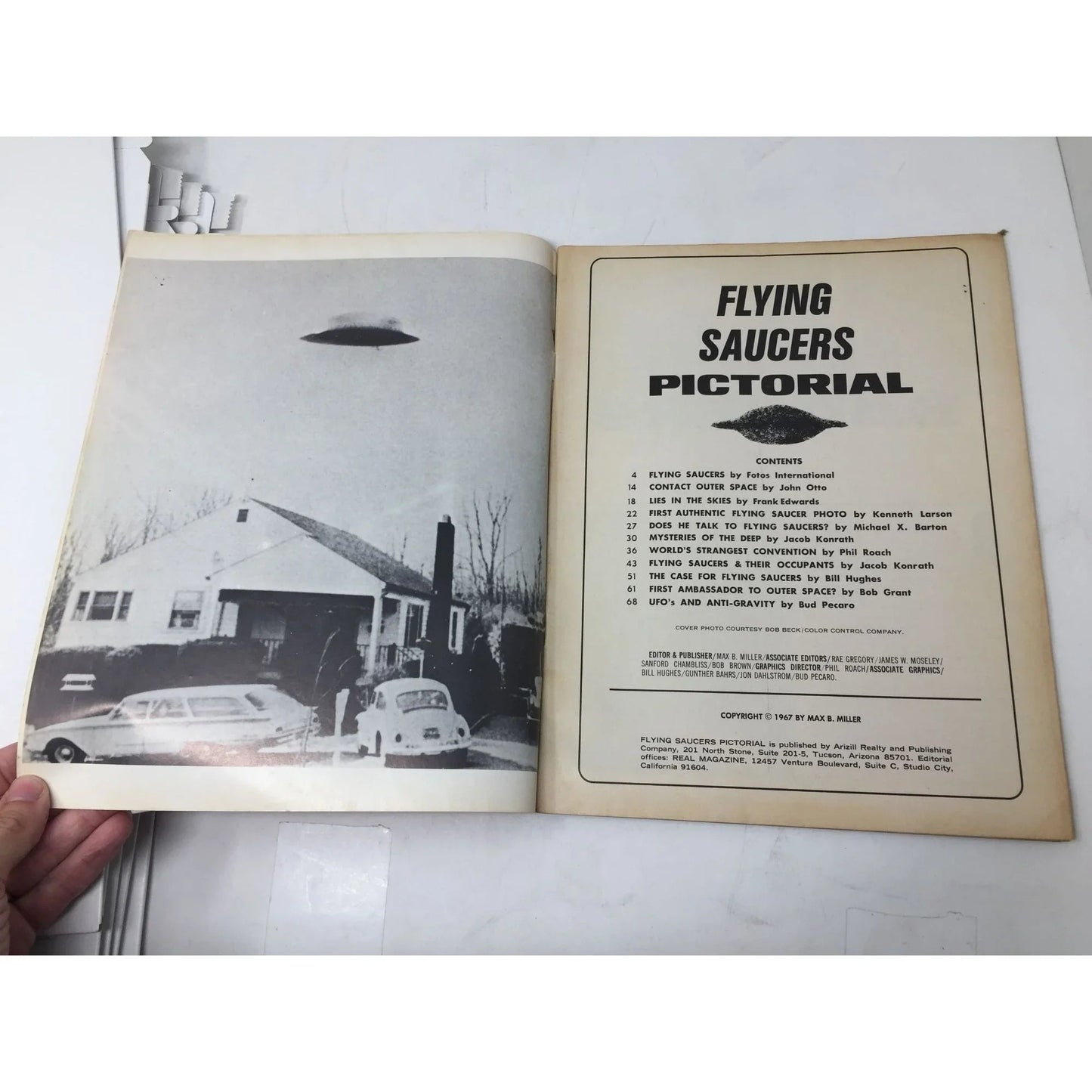 Vintage 1967 FLYING SAUCERS PICTORIAL Magazine - A+ Stuff - Magazines - A+ Stuff