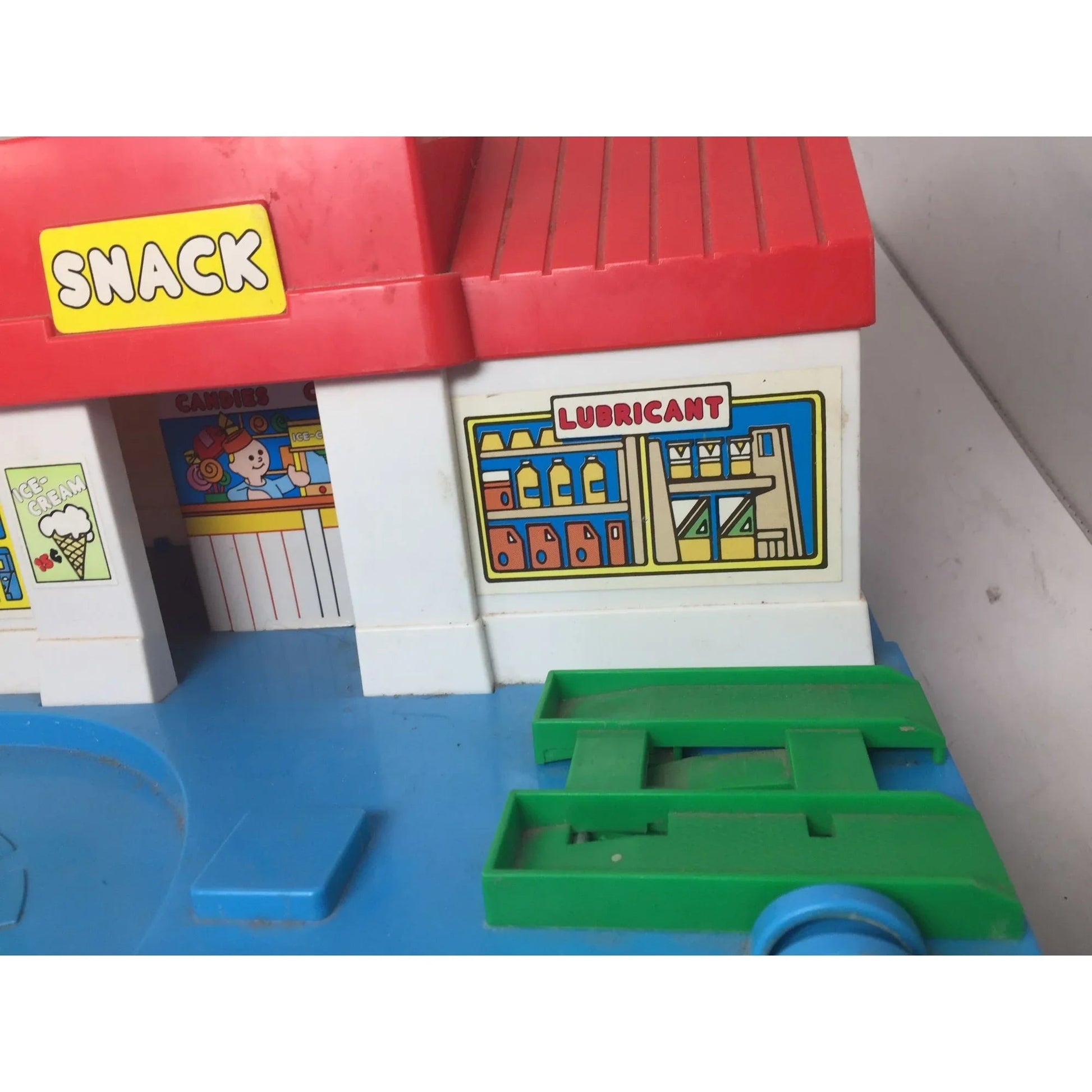 Vintage 1988 Spectra Car Wash Service Station Playset - A+ Stuff - Toys - A+ Stuff