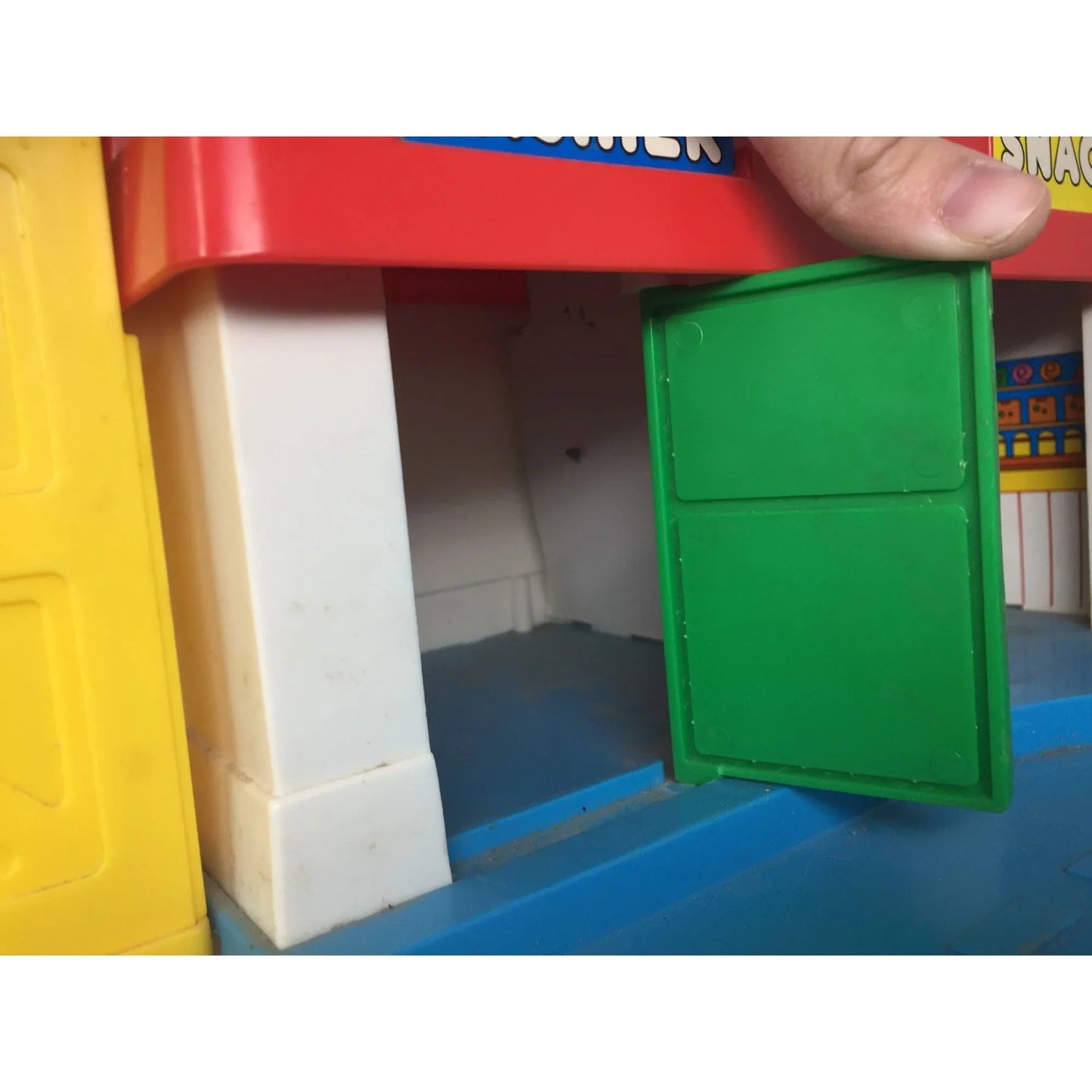 Vintage 1988 Spectra Car Wash Service Station Playset - A+ Stuff - Toys - A+ Stuff