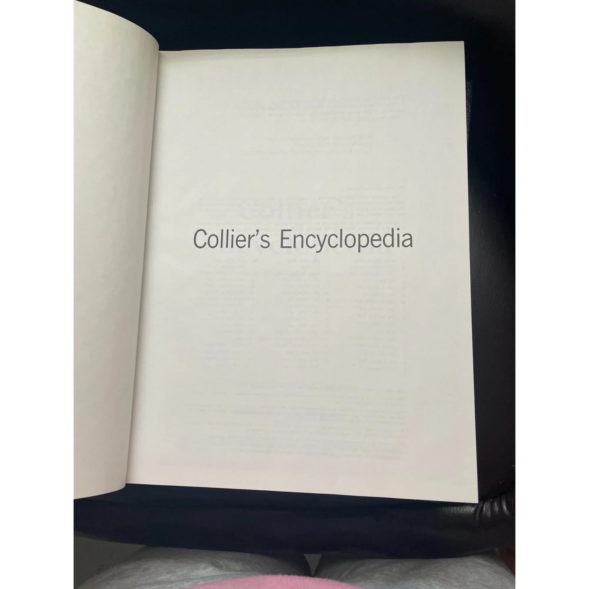 Vintage 1991 Collier's Encyclopedia 23 USA to Zwingli Hardcover Book - colliers - Books - A+ Stuff