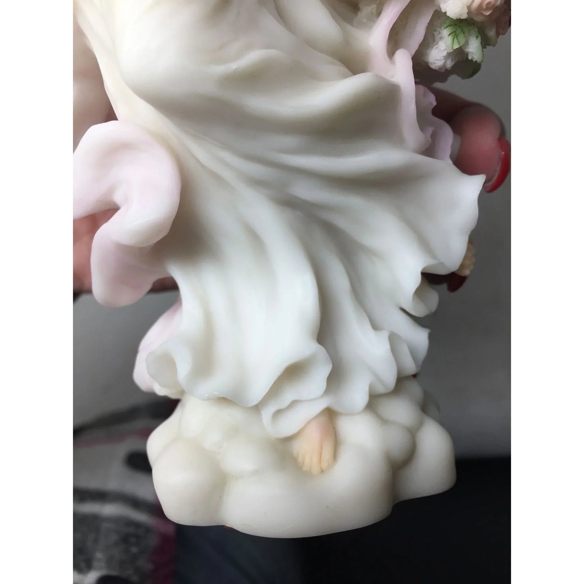 Vintage 1996 Seraphim Classics Harmony “Love’s Guardian” Angel Figurine - A+ Stuff - Figurines - A+ Stuff