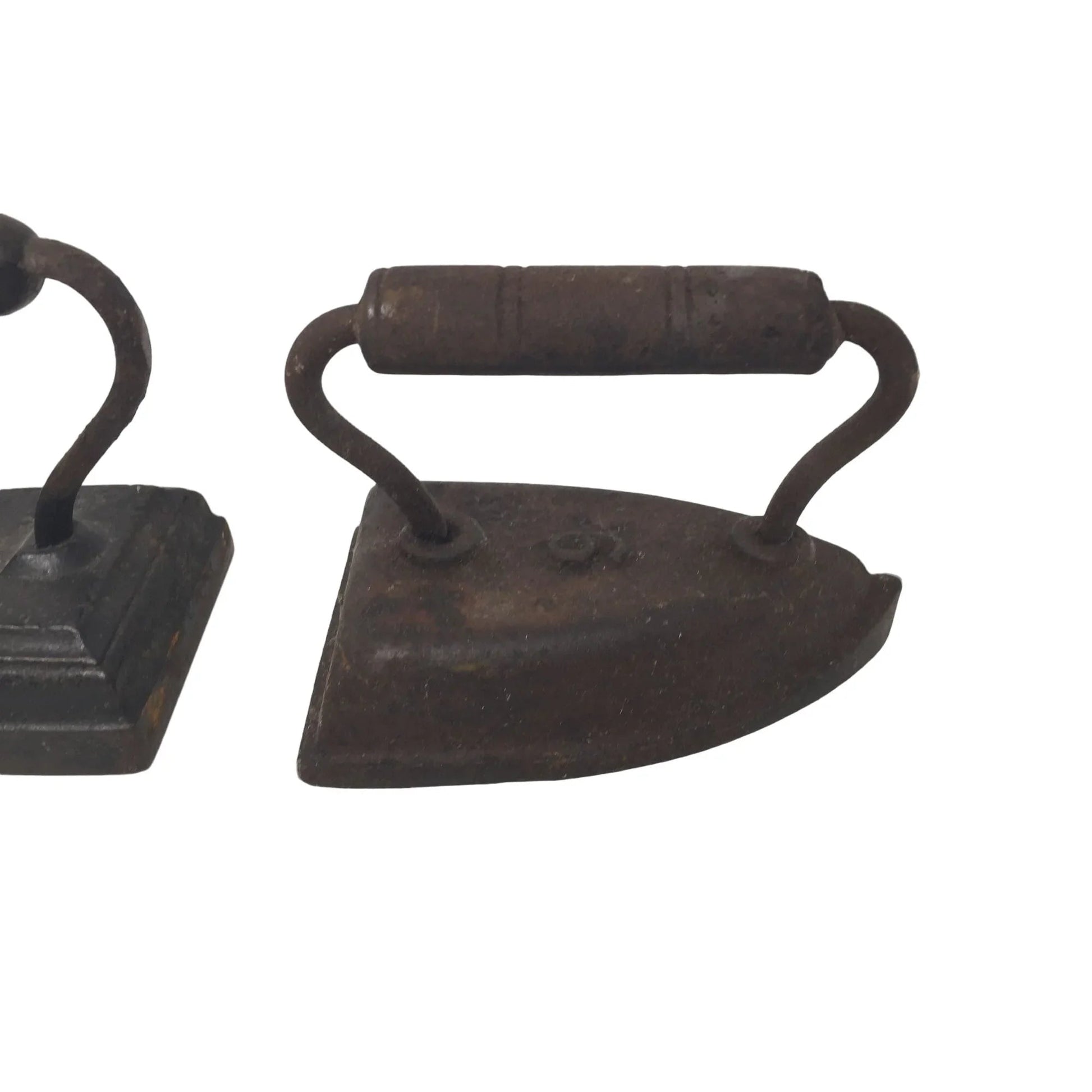 Vintage Antique Cast Iron Sad Irons (2) and Trivet - Simmons HDW Co. St. Louis - A+ Stuff