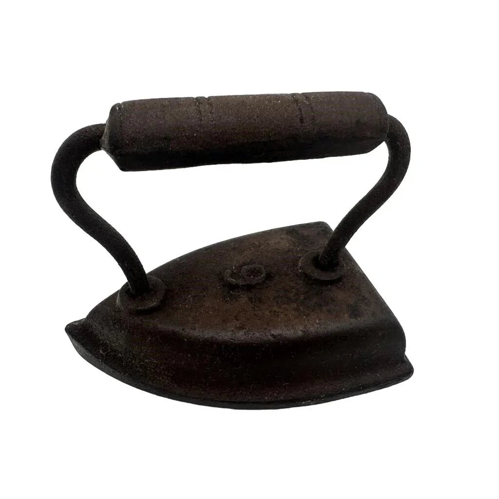 Vintage Antique Cast Iron Sad Irons (2) and Trivet - Simmons HDW Co. St. Louis - A+ Stuff