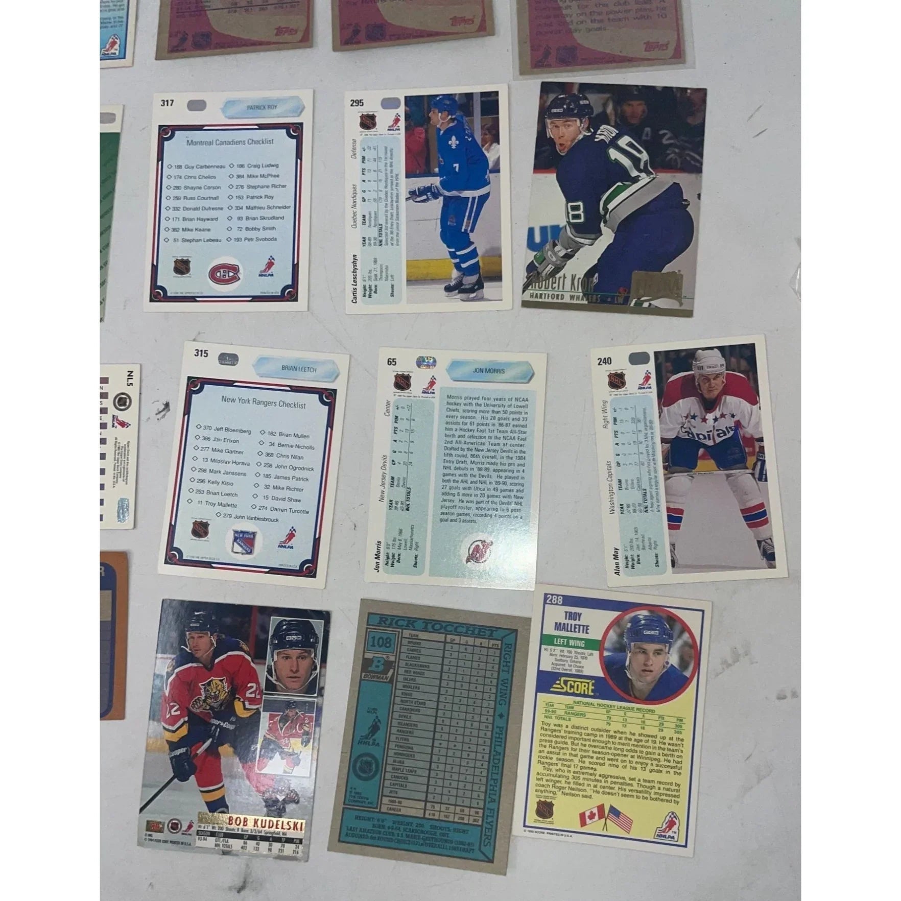 VINTAGE COLLECTIBLE HOCKEY SPORTS CARDS (16) - A+ Stuff - Collectible Trading Cards - A+ Stuff