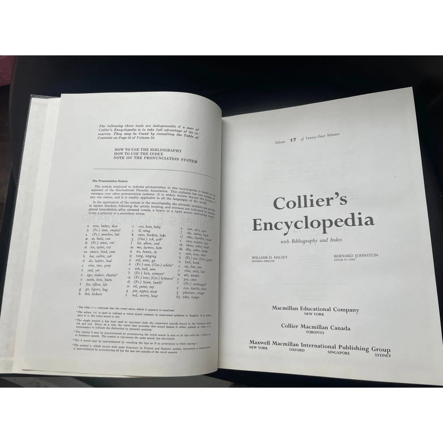 Vintage Collier's Encyclopedia Volume 17 with Bibliography and Index - A+ Stuff - Books - A+ Stuff