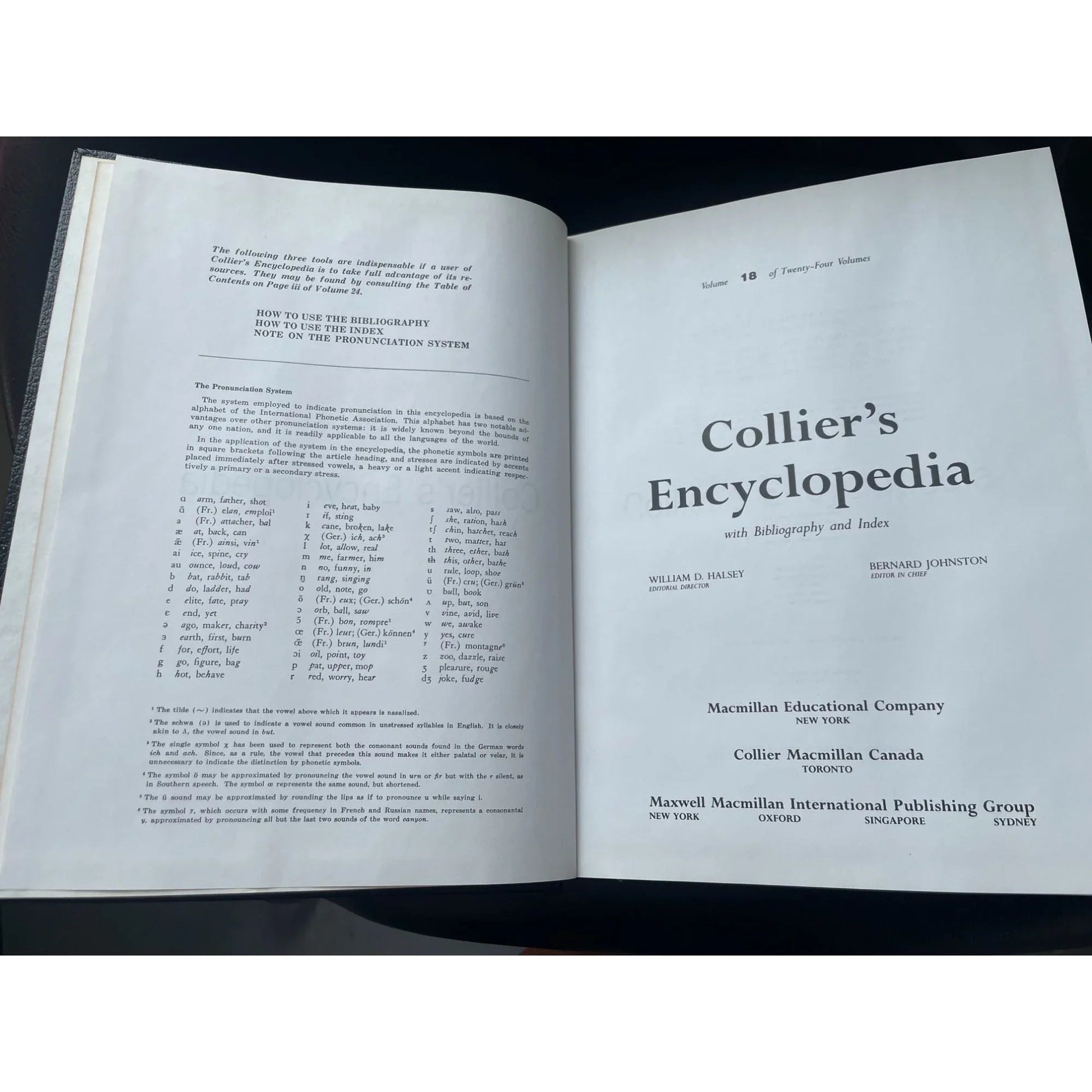 Vintage Collier's Encyclopedia Volume 18 with Bibliography and Index - A+ Stuff - Books - A+ Stuff
