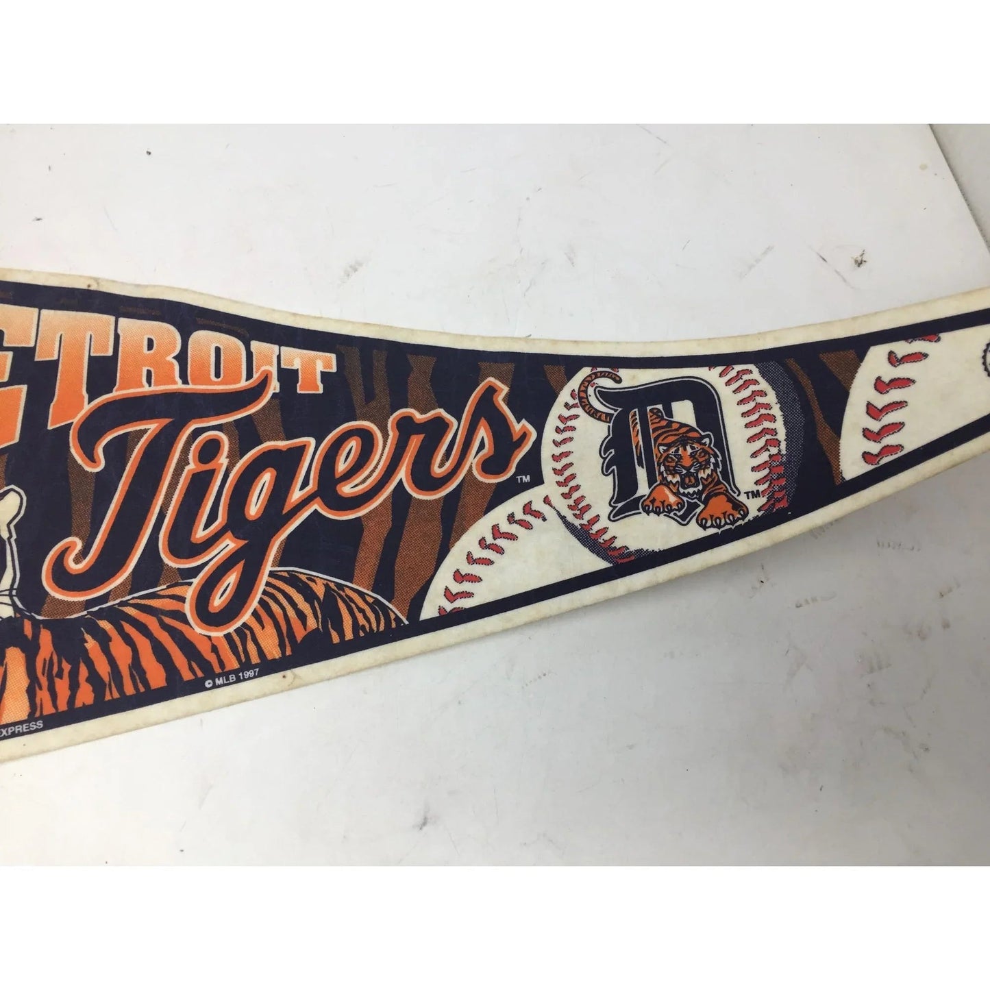 Vintage Detroit Tigers Baseball Sports Collectible Pennant - A+ Stuff - Sports Collectibles - A+ Stuff