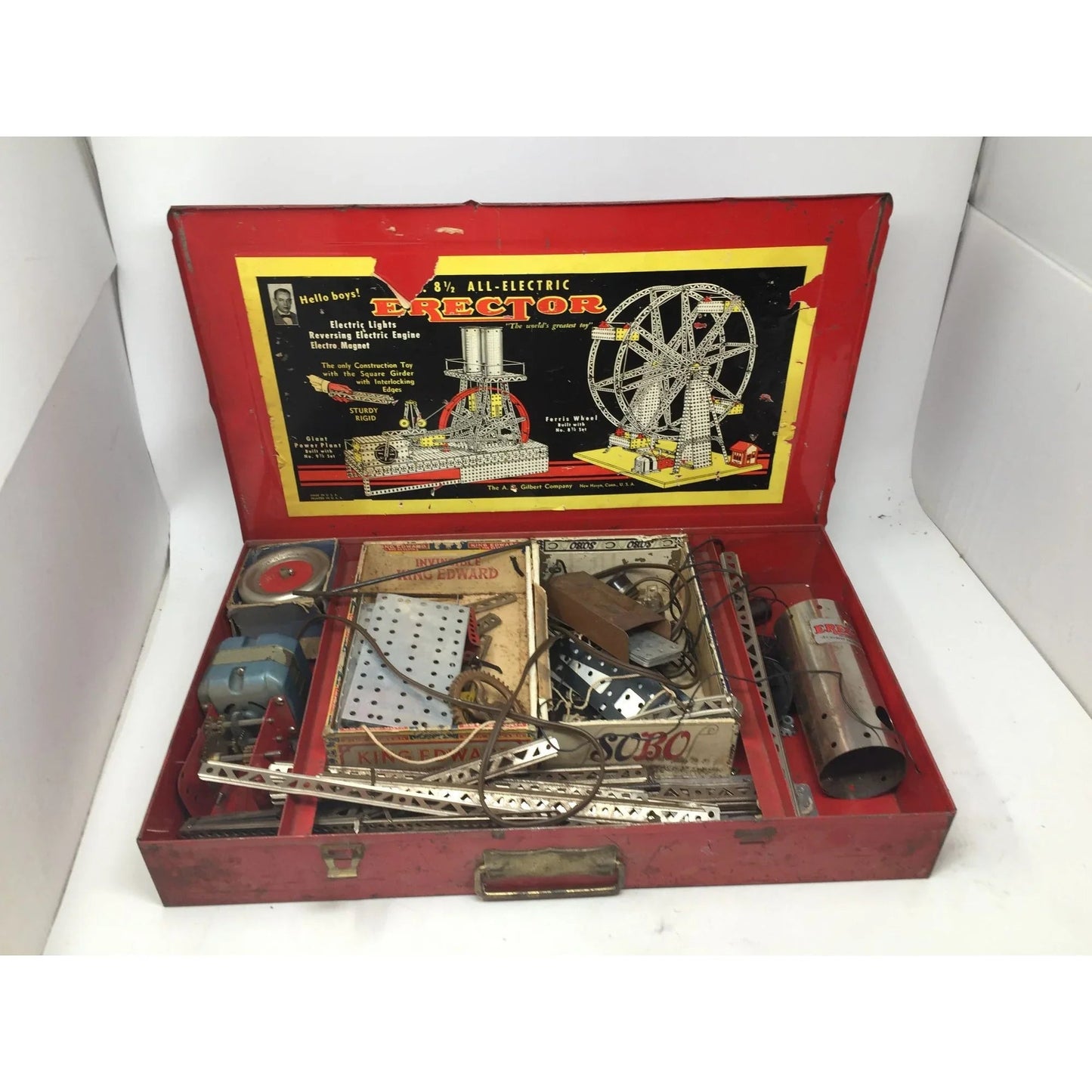 Vintage Erector ''The Worlds Greatest Construction Toy'' in metal Carrying case - A+ Stuff - Toys - A+ Stuff