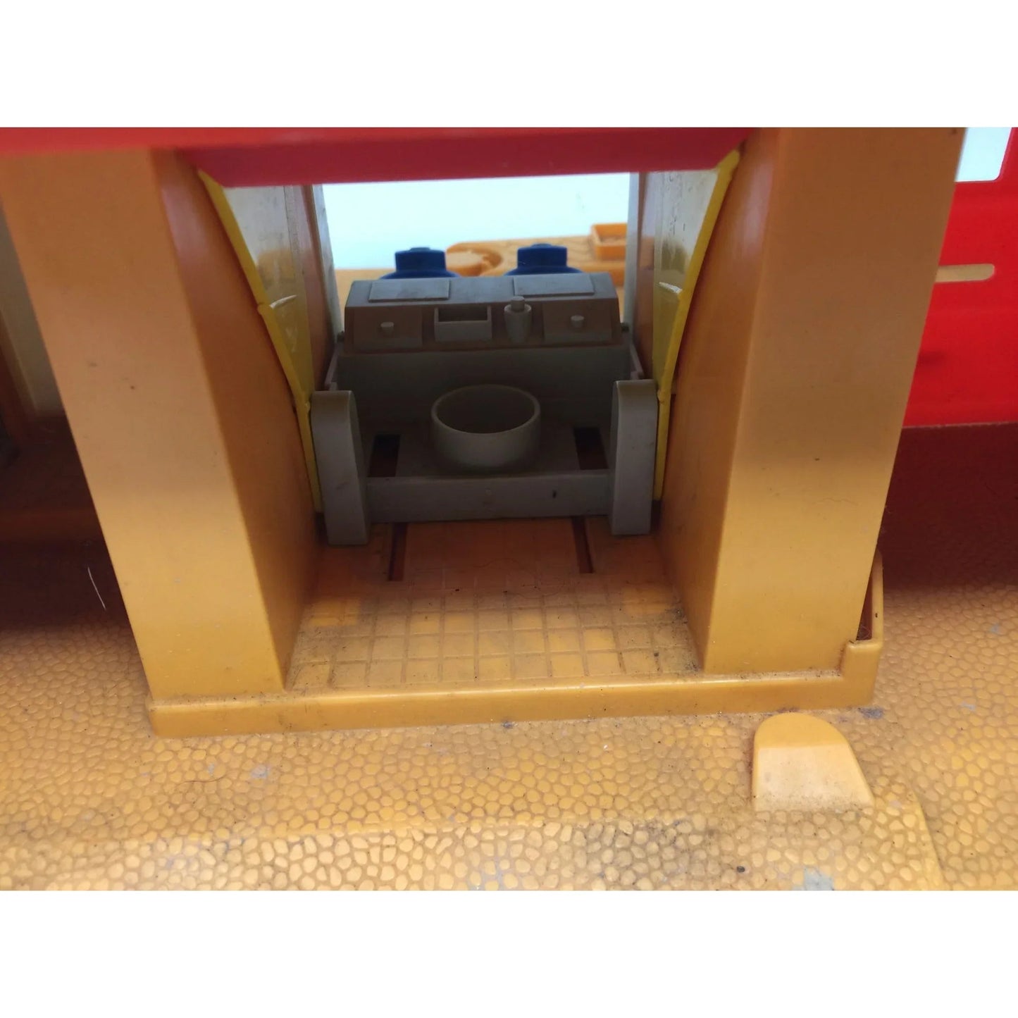 Vintage Fisher Price Little People Play Family Village Main Street Town City - A+ Stuff