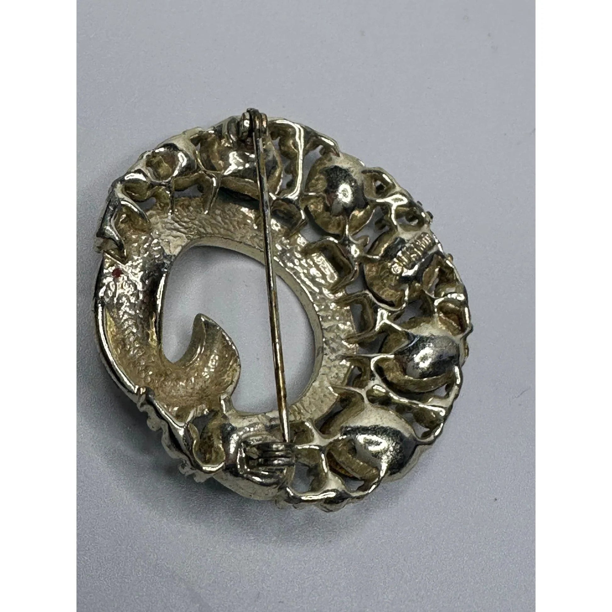 Vintage Gold Tone Lisner Wreath Brooch with Green Rhinestones - lisner - Brooch - A+ Stuff