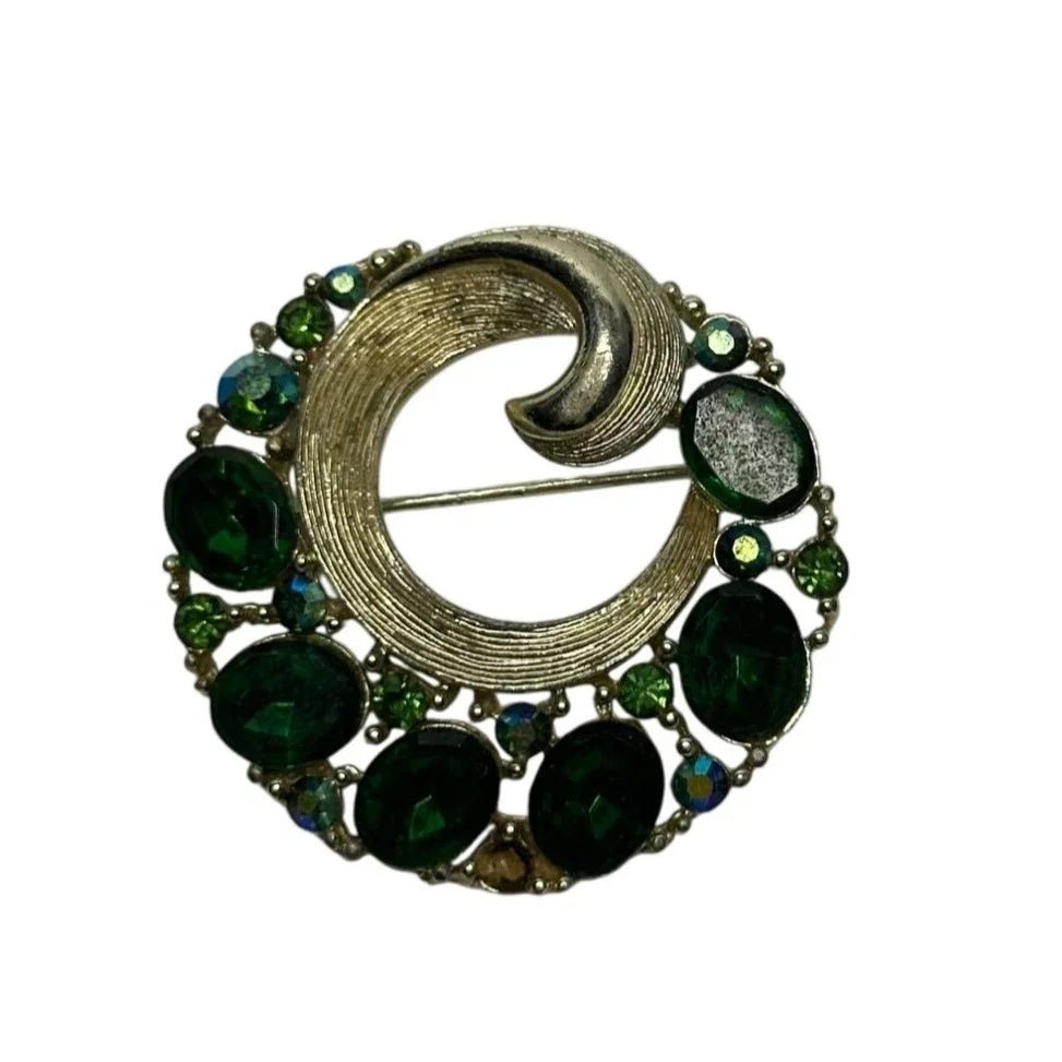 Vintage Gold Tone Lisner Wreath Brooch with Green Rhinestones - lisner - Brooch - A+ Stuff