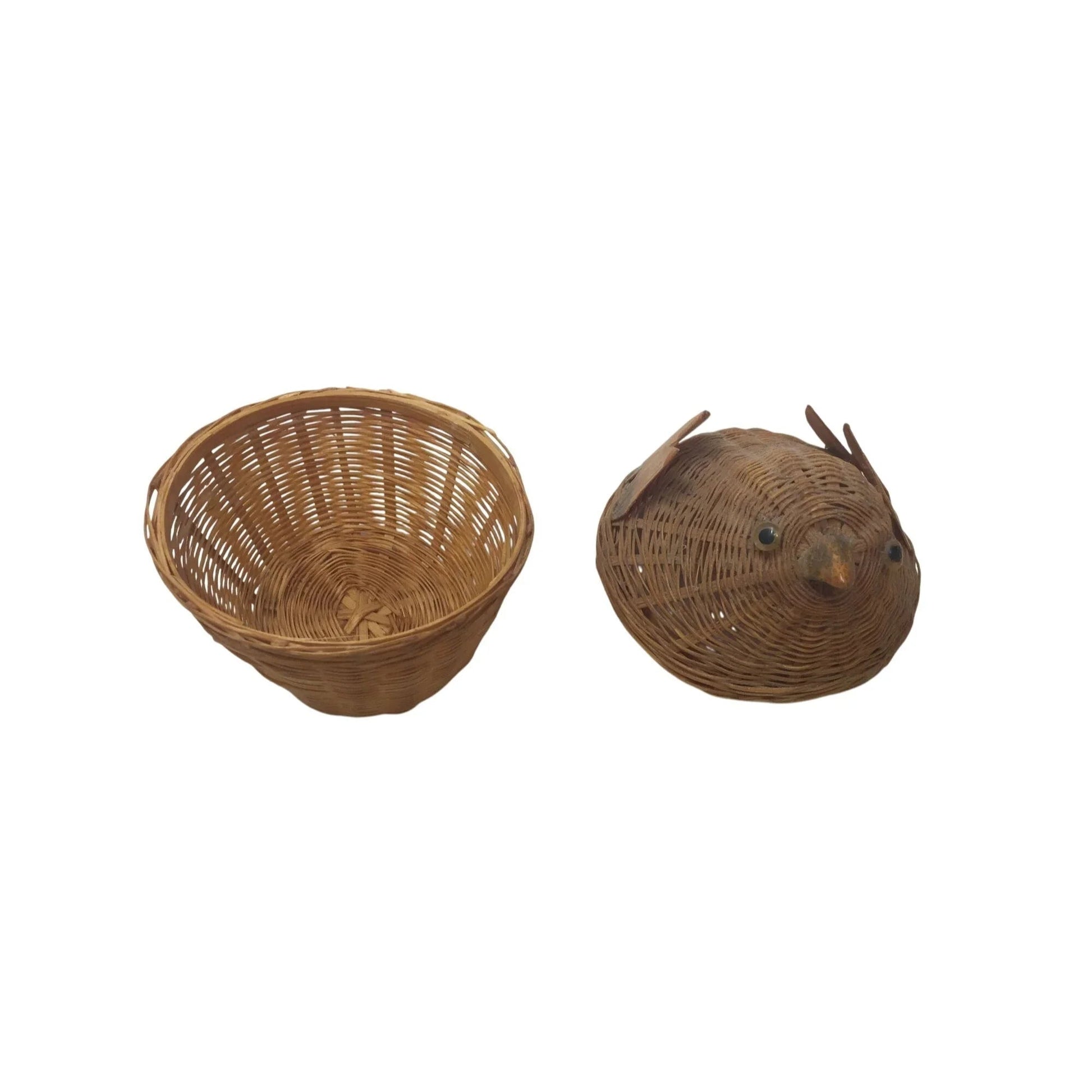 Vintage Handmade Miniature Chicken Woven Lidded Basket - A+ Stuff - Collectibles - A+ Stuff