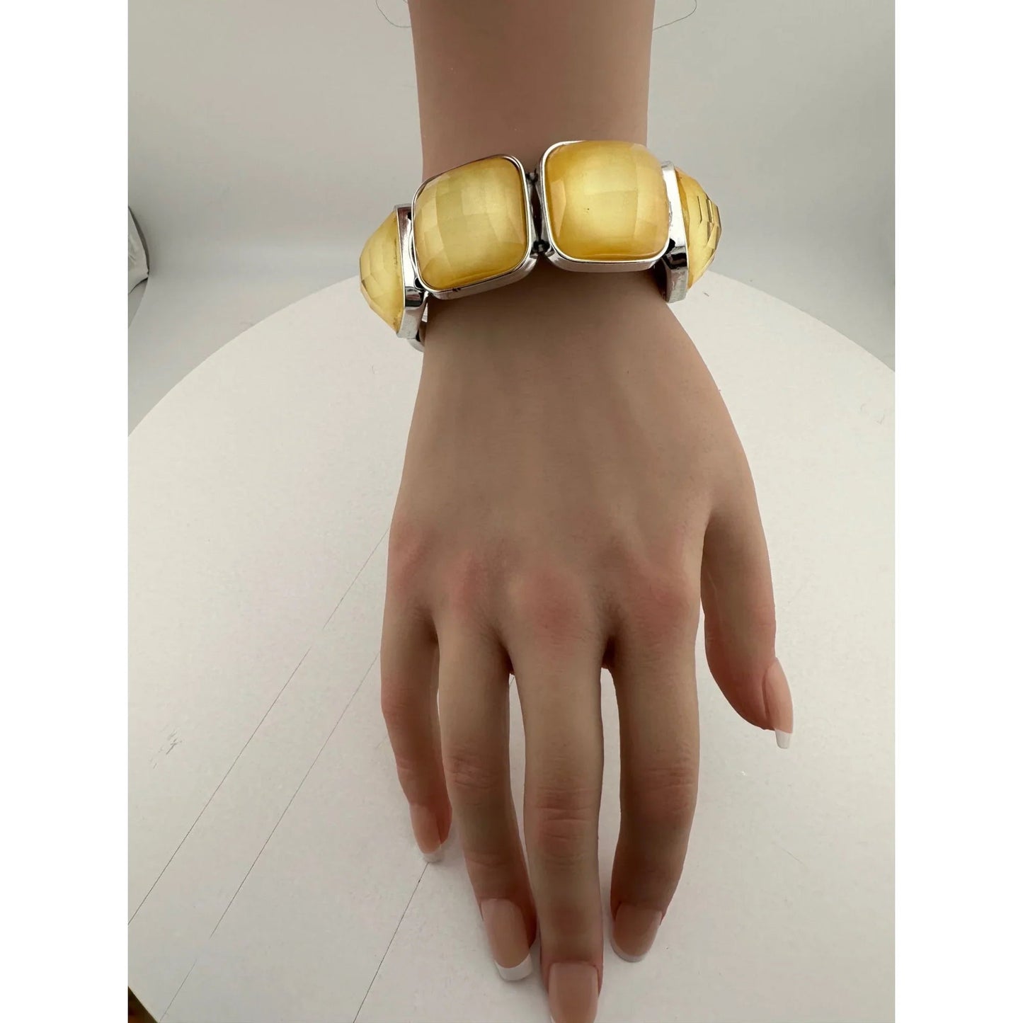Vintage Jewelry Set of 7 Women's Bracelets/Bangle Bracelets - A+ Stuff - Bracelet - A+ Stuff