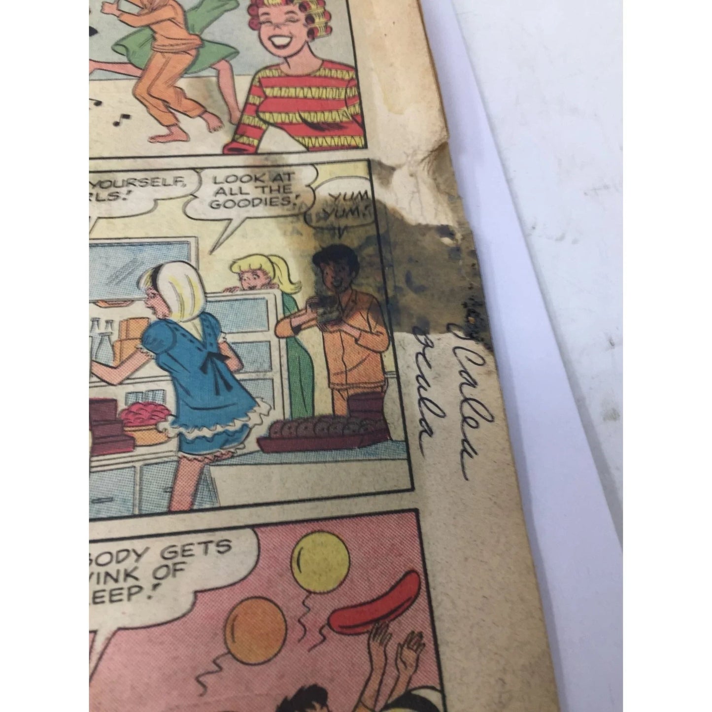 Vintage July 90 Archie Series ''Archie's Joke Book'' Magazine - A+ Stuff - comic books - A+ Stuff