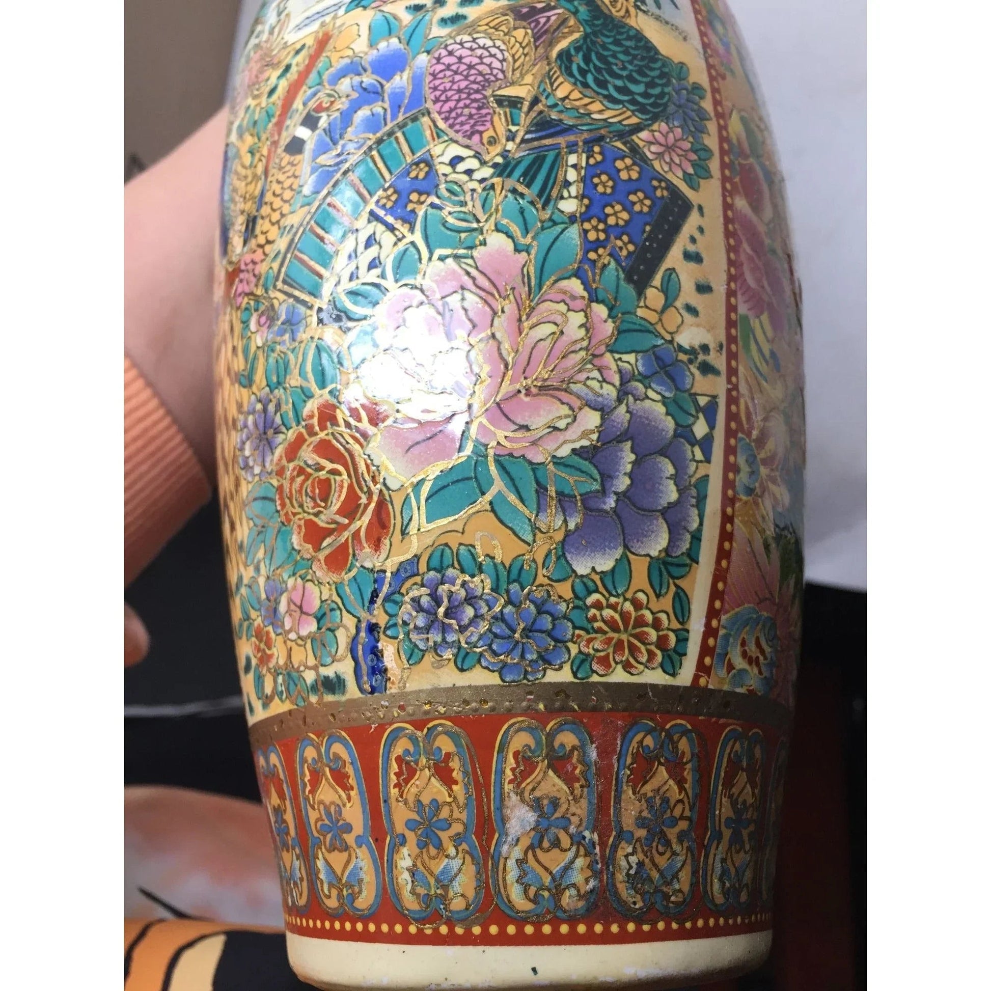 Vintage Oriental Japanese/Chinese Porcelain Ceramic Detailed Vase - A+ Stuff - Vase or Holder - A+ Stuff