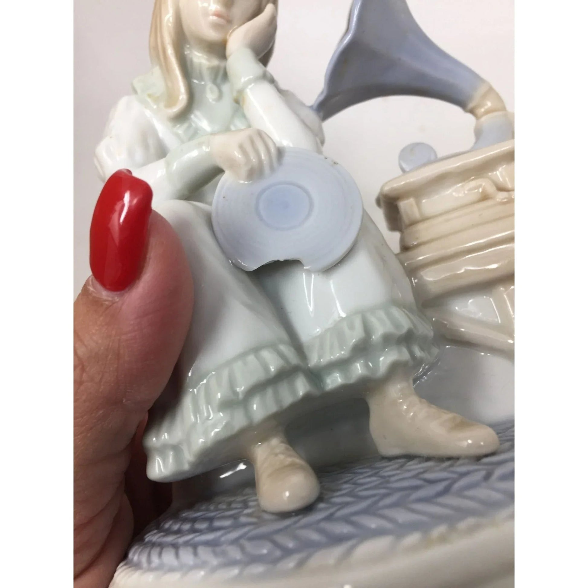 Vintage Otagiri Handmade Porcelain Musical Wind - Up Figurine - A+ Stuff - Figurines - A+ Stuff